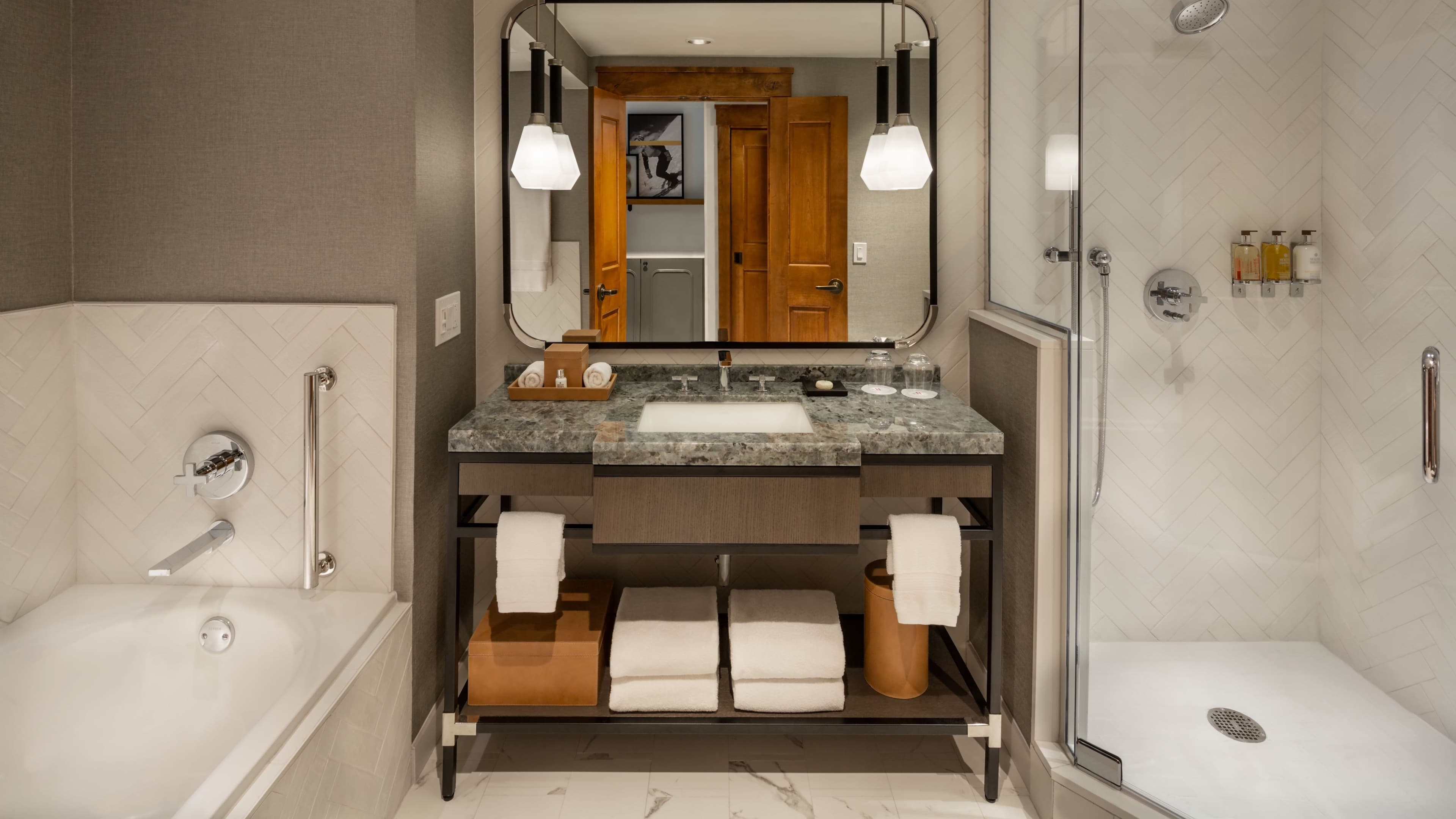 The Hythe, a Luxury Collection Resort, Vail — 15