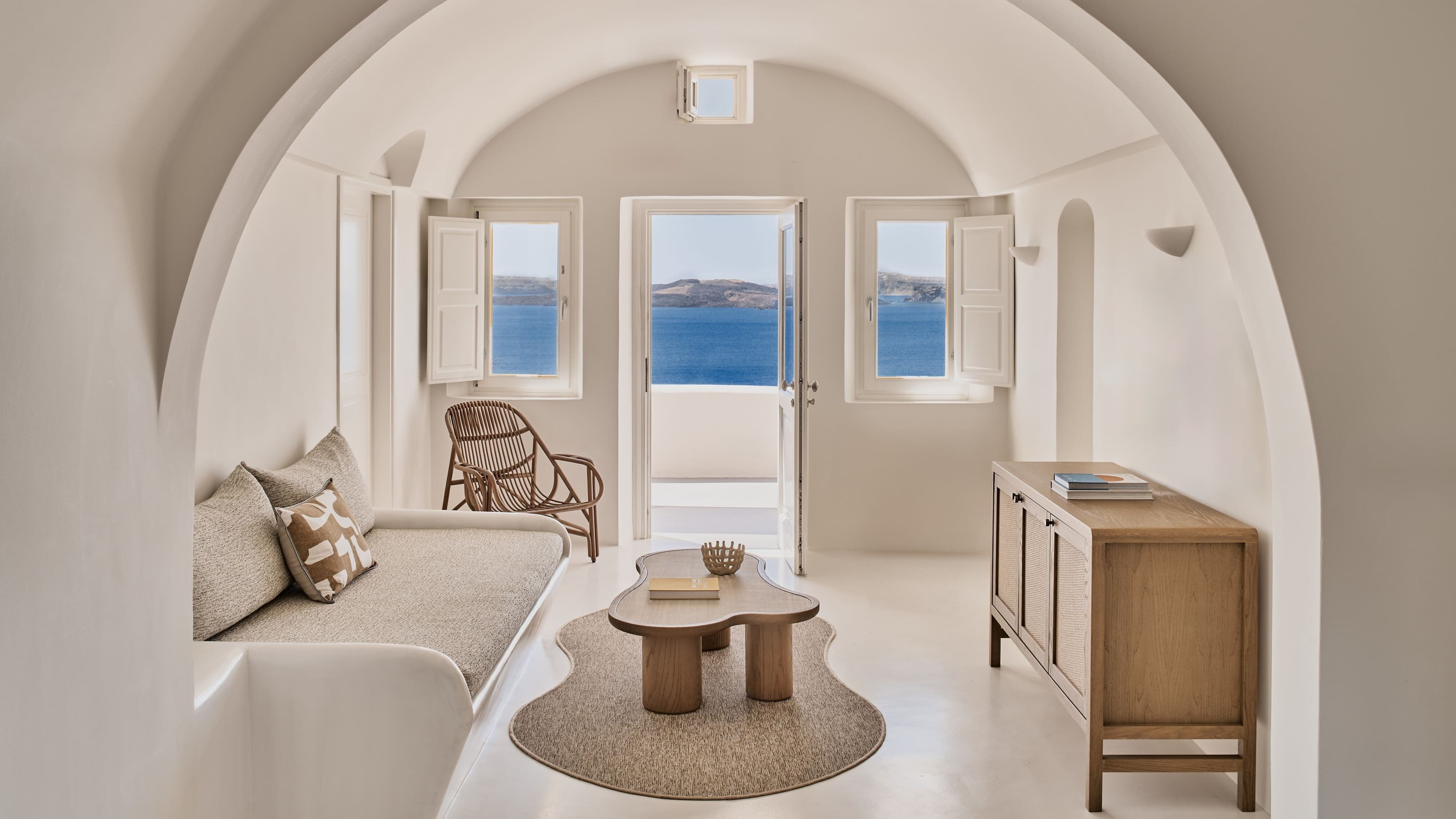 Mystique, a Luxury Collection Hotel, Santorini — 24