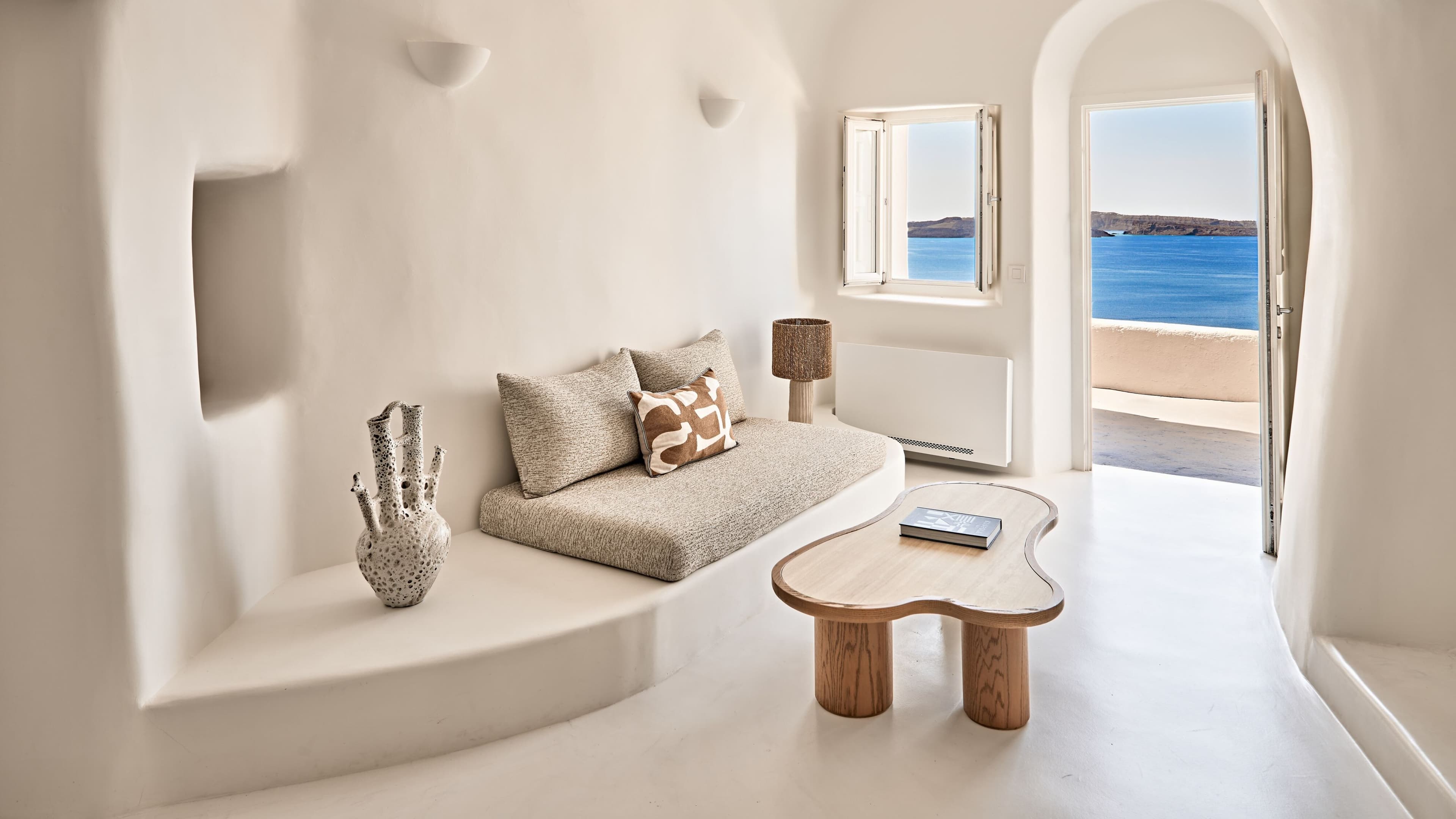 Mystique, a Luxury Collection Hotel, Santorini — 15