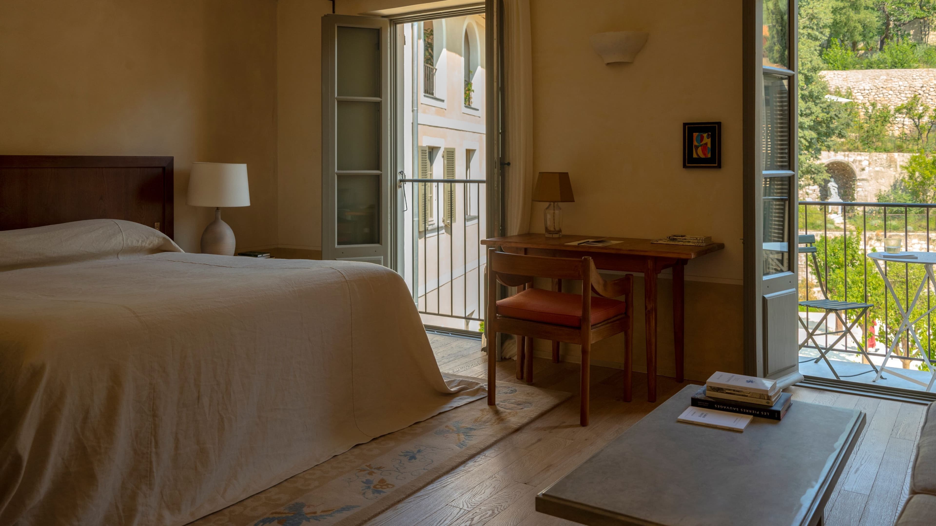 Visitandine Balcon - Image 1