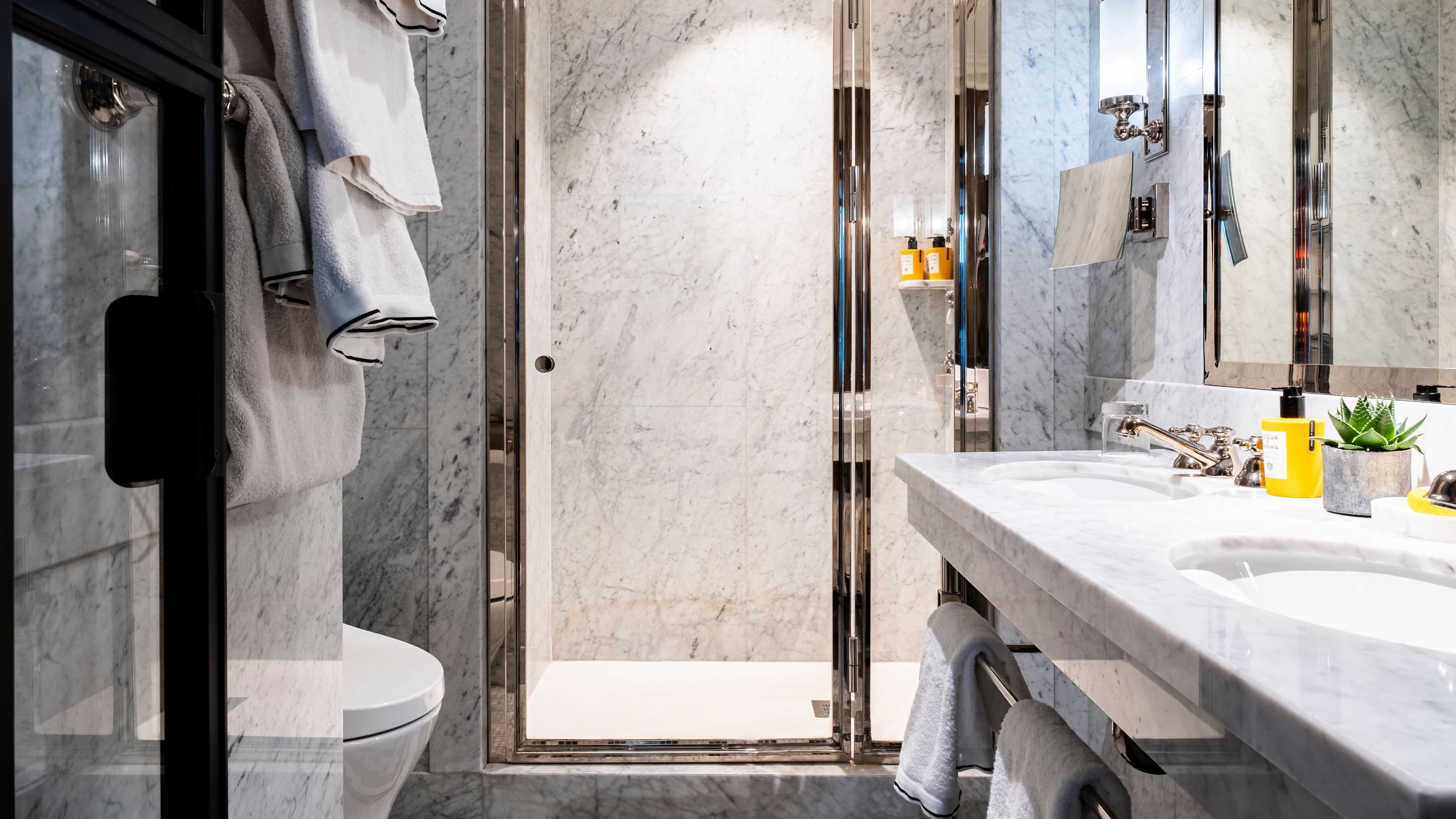 Hôtel de Berri Champs-Élysées, a Luxury Collection Hotel, Paris — 17