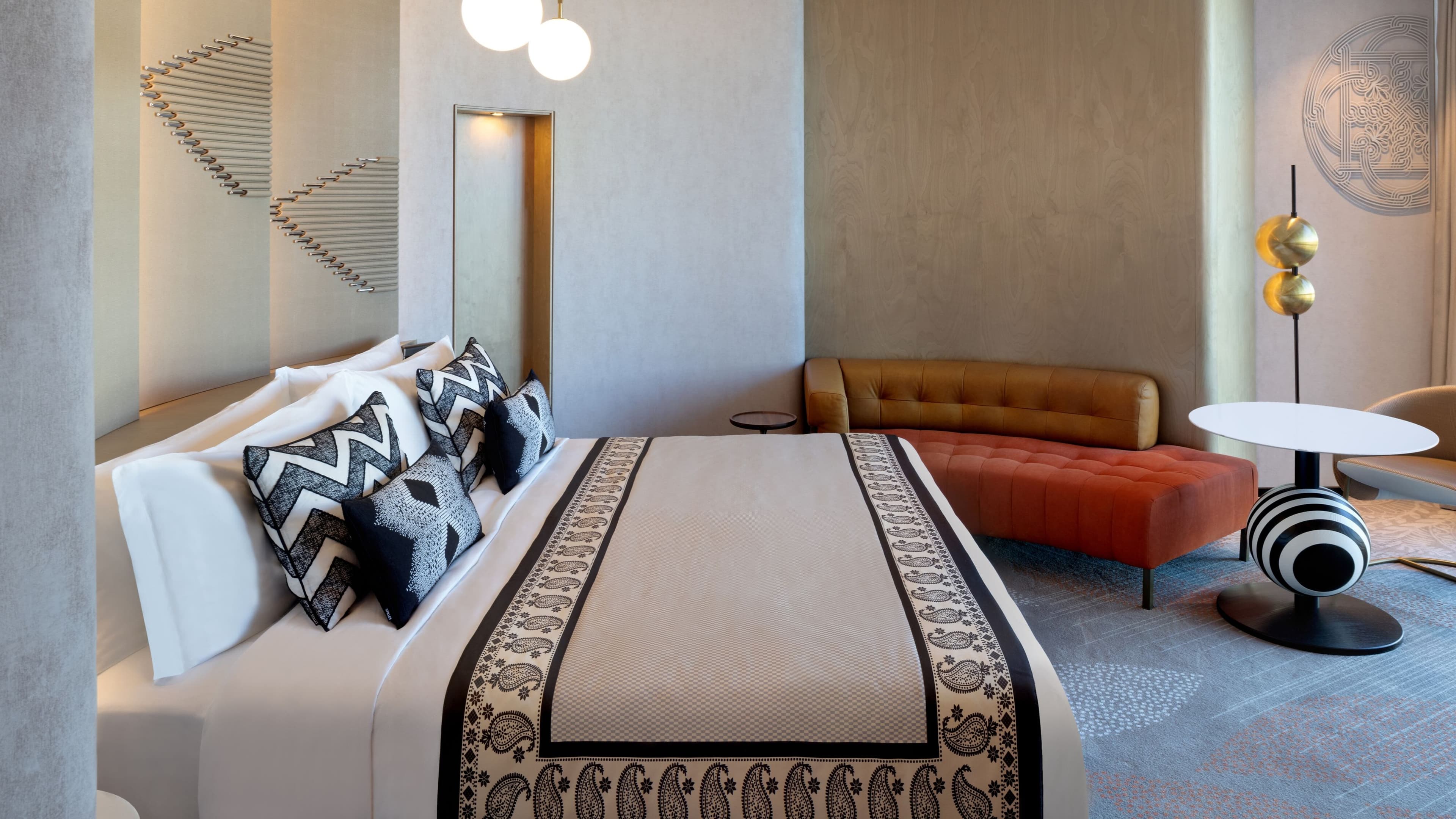 Paragraph Freedom Square, a Luxury Collection Hotel, Tbilisi — 16