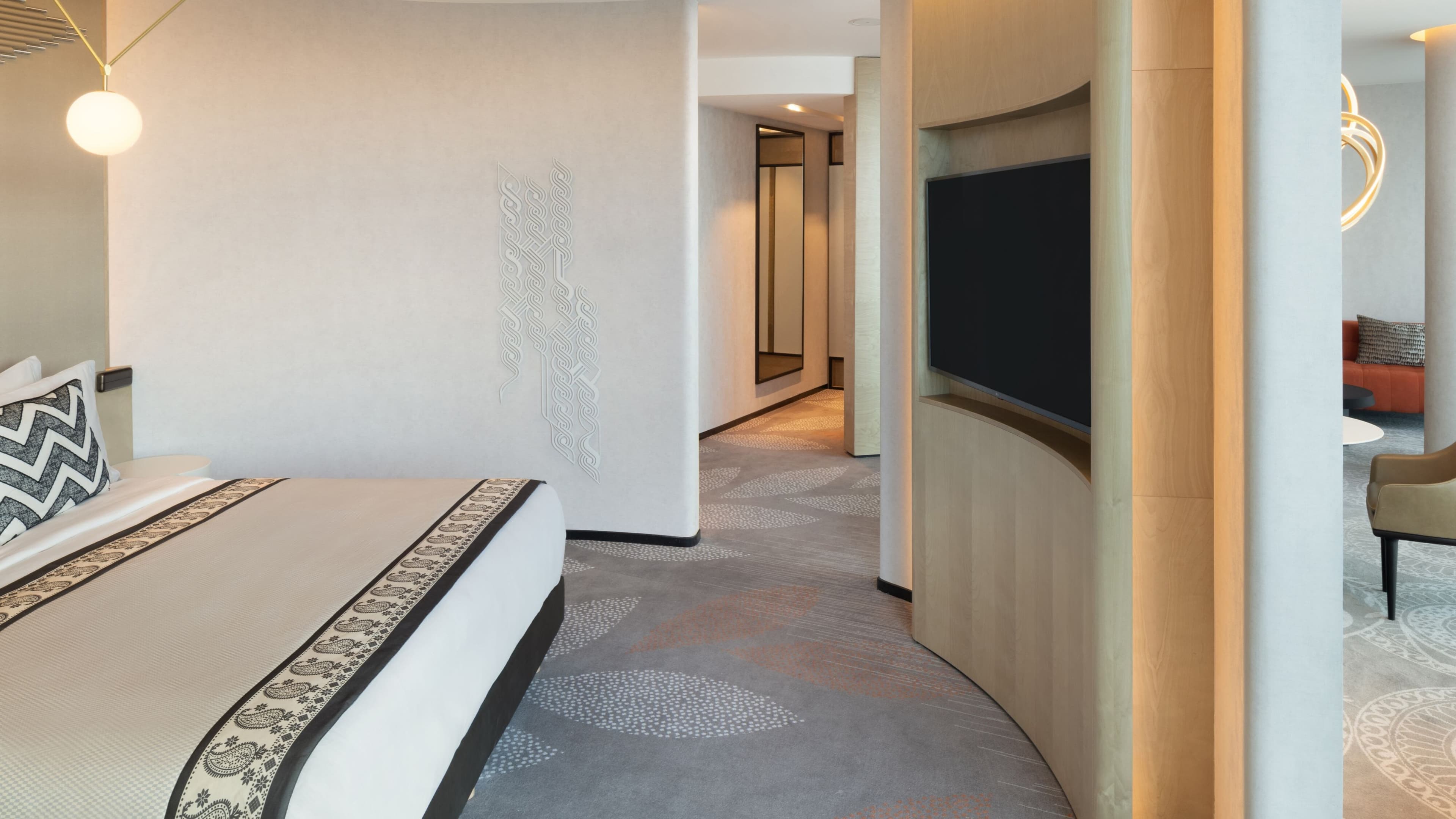 Paragraph Freedom Square, a Luxury Collection Hotel, Tbilisi — 27