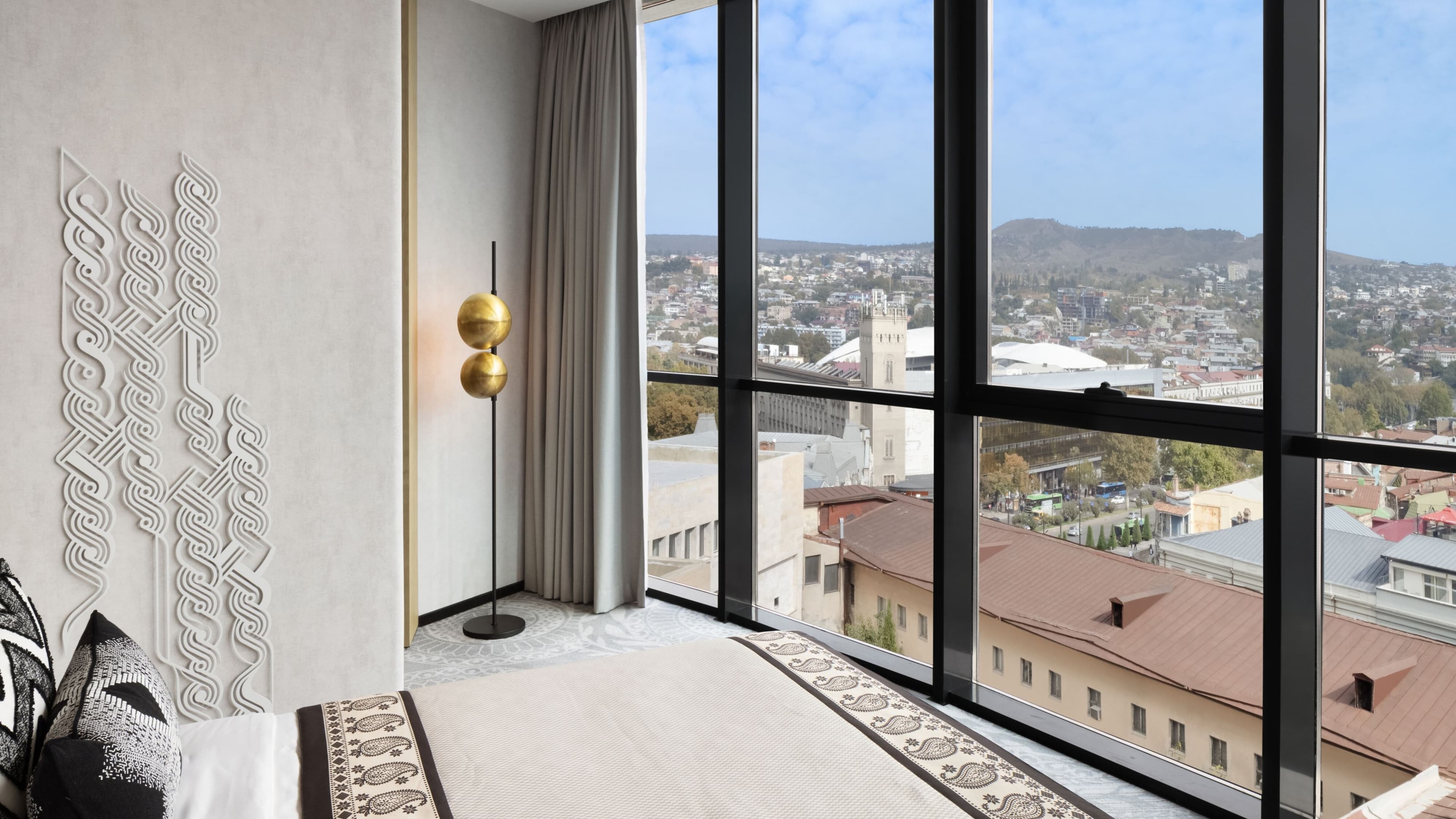 Paragraph Freedom Square, a Luxury Collection Hotel, Tbilisi — 31