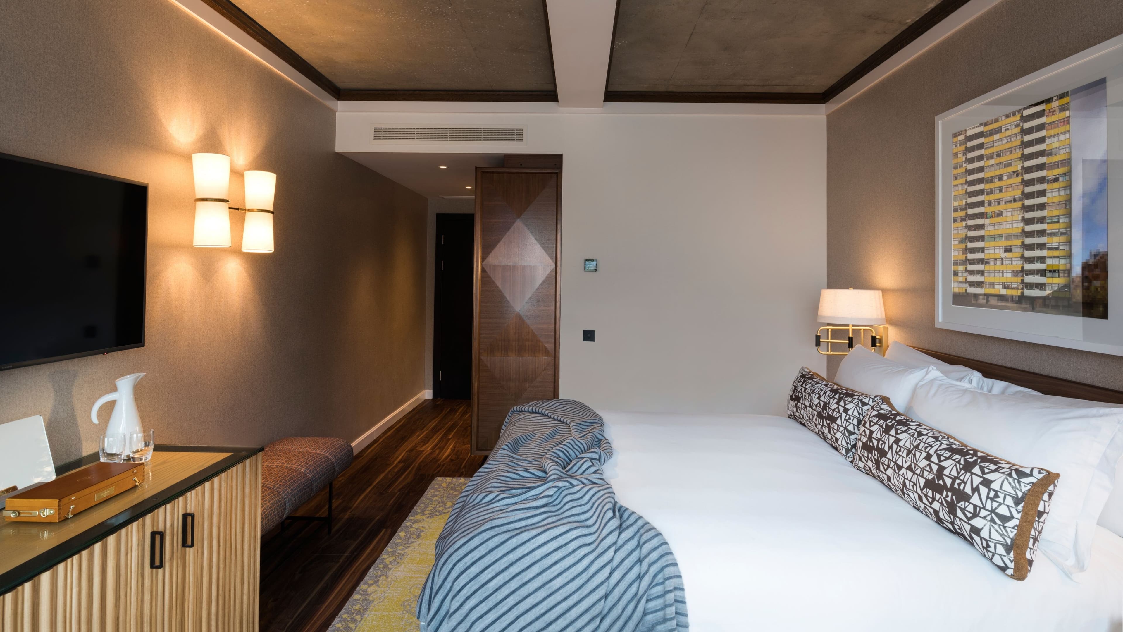 Bankside Hotel, Autograph Collection — 8