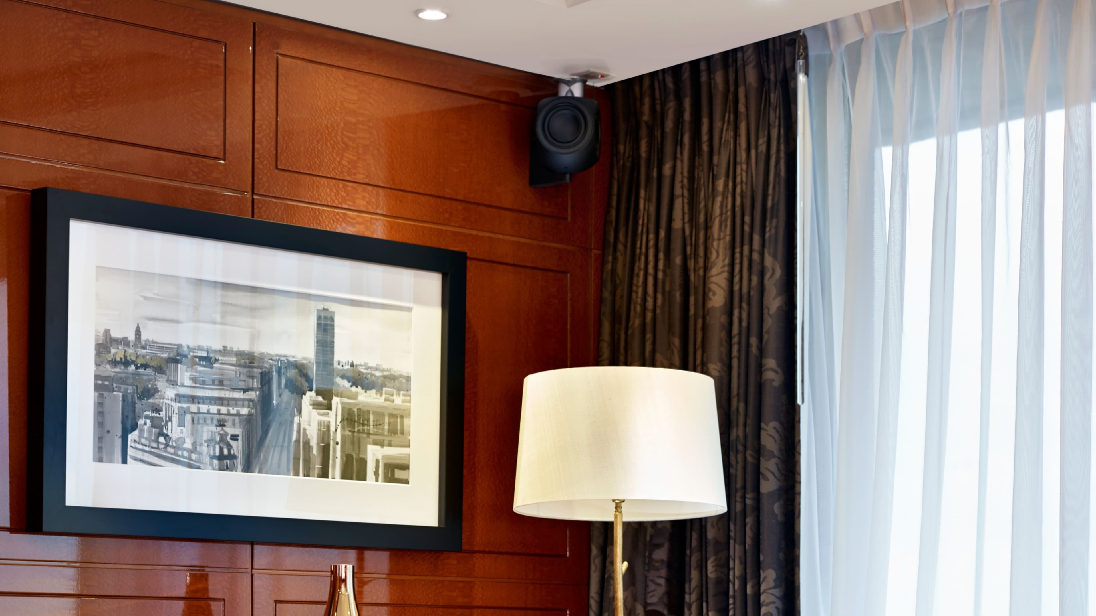 Ruby Lucy Hotel London — 63
