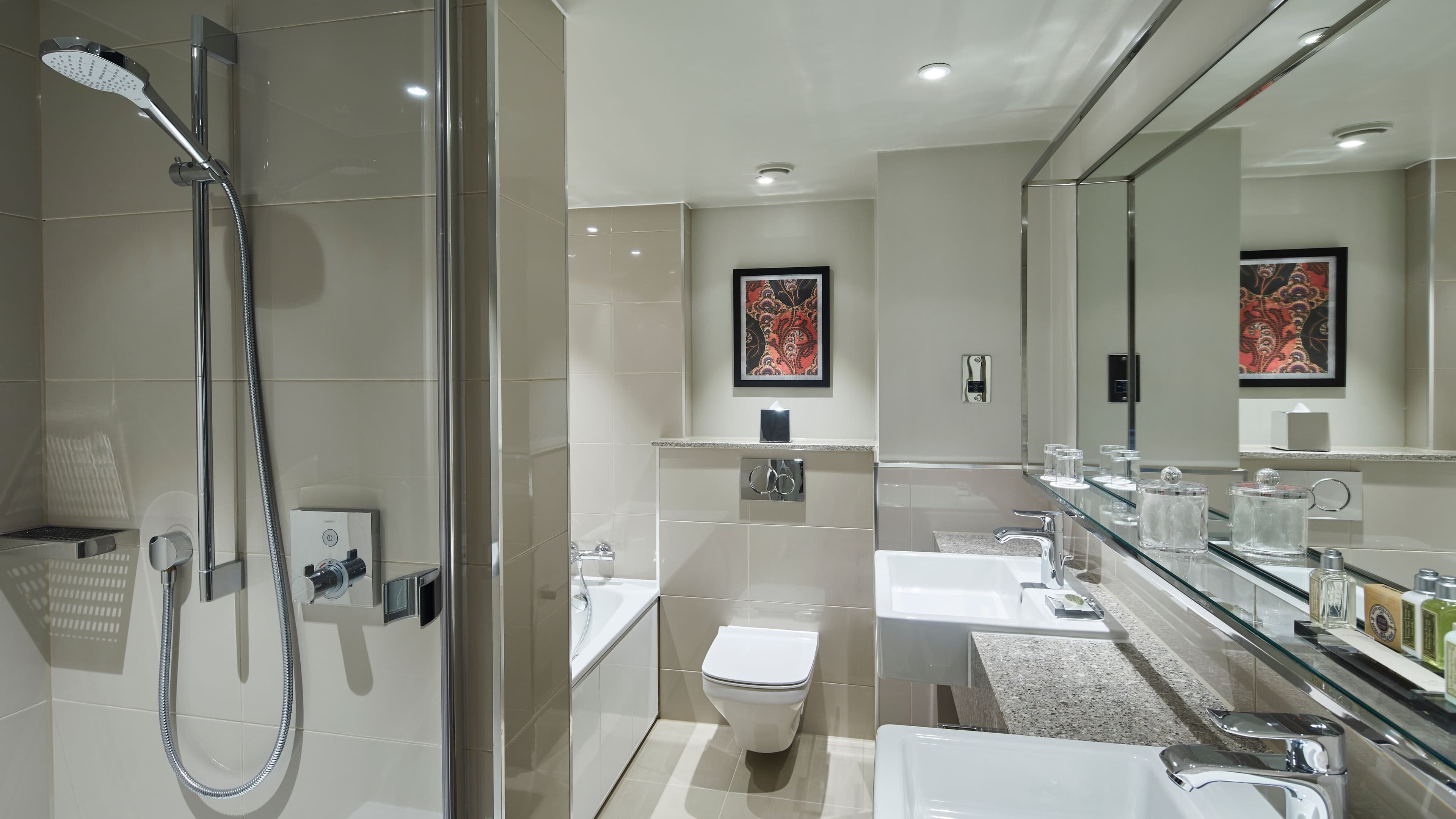 London Marriott Hotel Kensington — 64