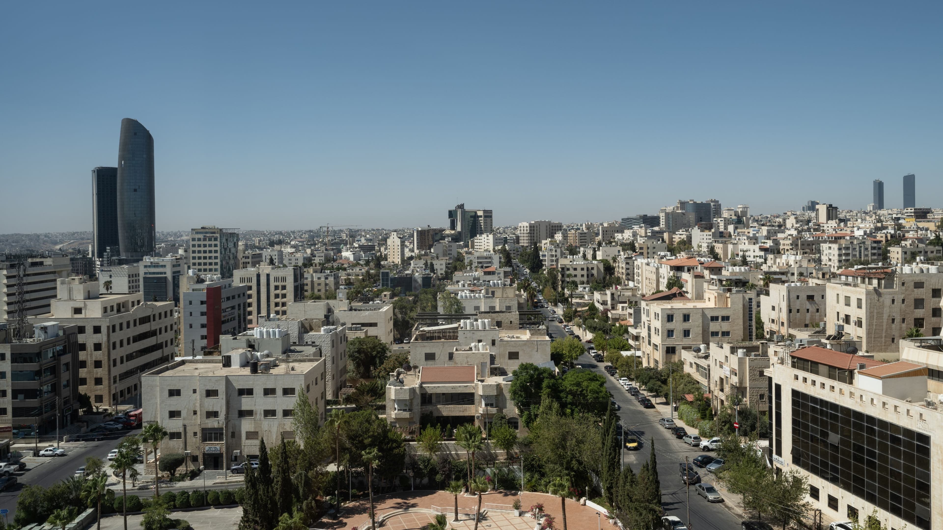 Deluxe Room - Image 4