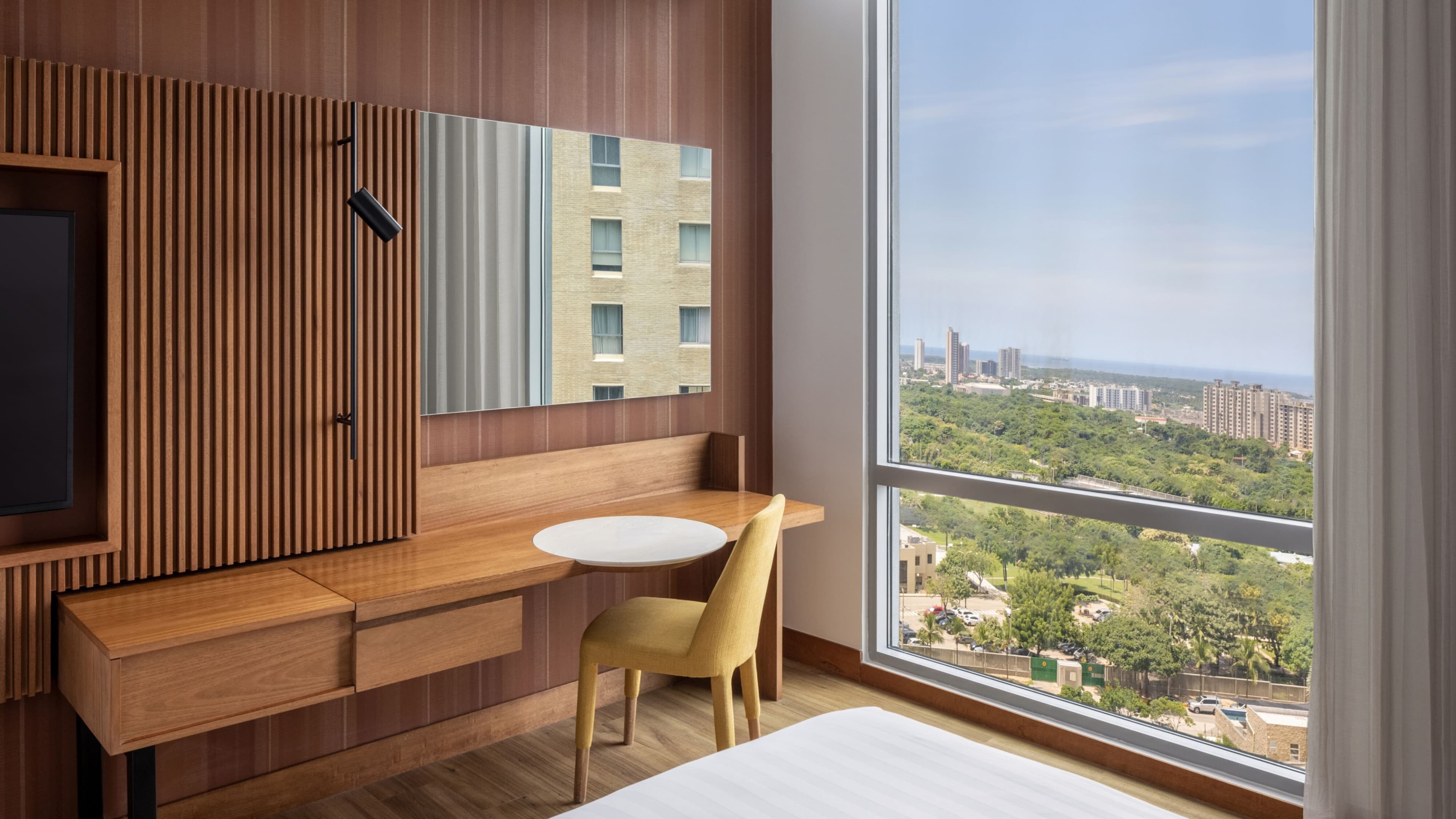 Barranquilla Marriott Hotel - Image 2