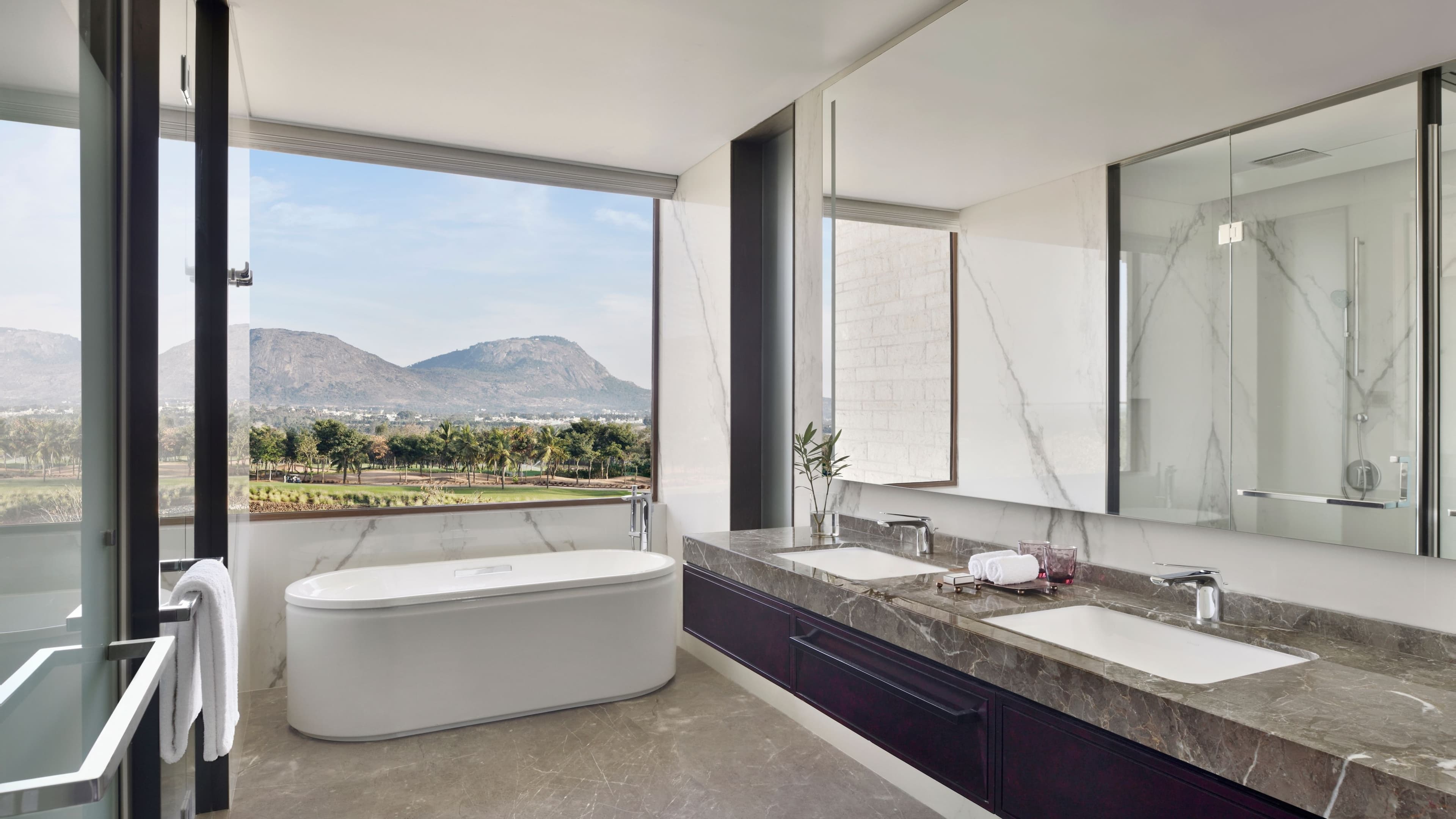 JW Marriott Bengaluru Prestige Golfshire Resort & Spa — 6