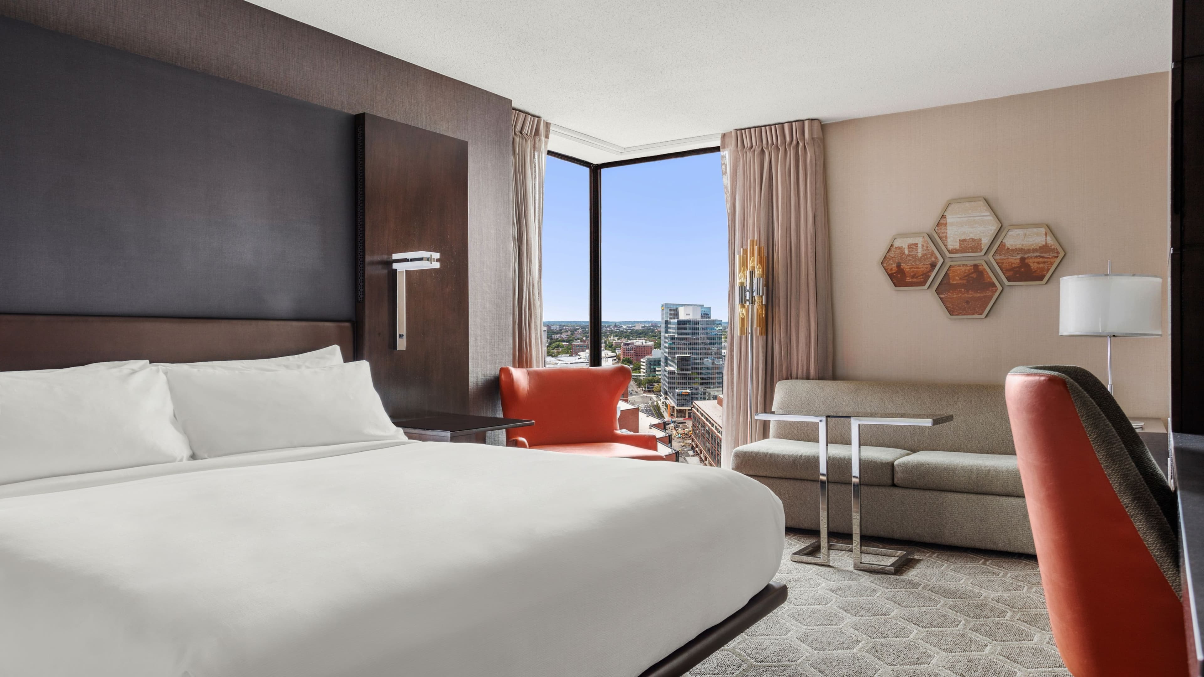 Holiday Inn Express & Suites Boston - Cambridge — 31