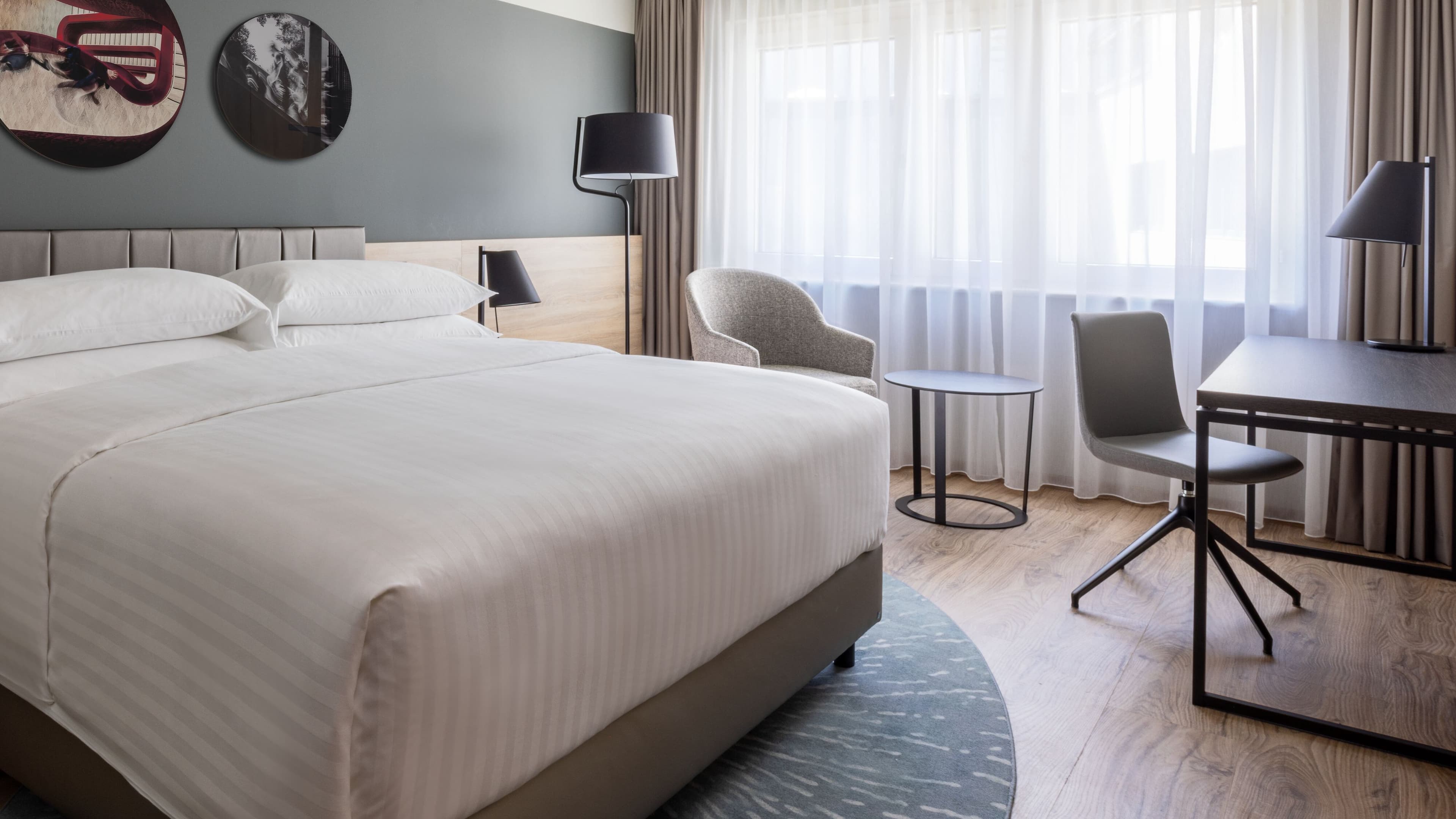 Superior King - Image 2