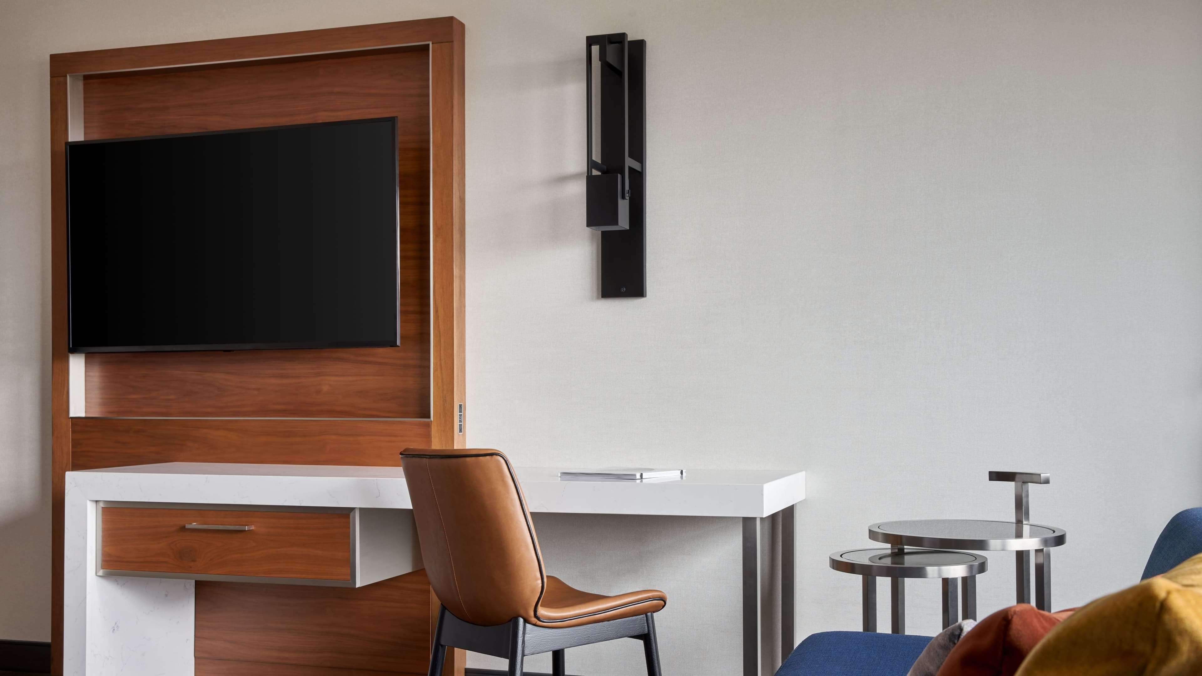 Deluxe Guest room - Image 3