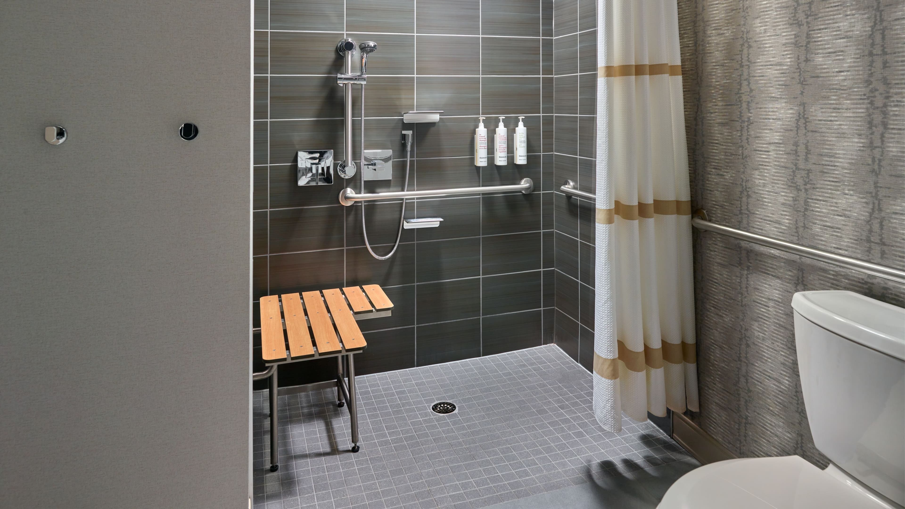 Holiday Inn & Suites Chattanooga Downtown — 14