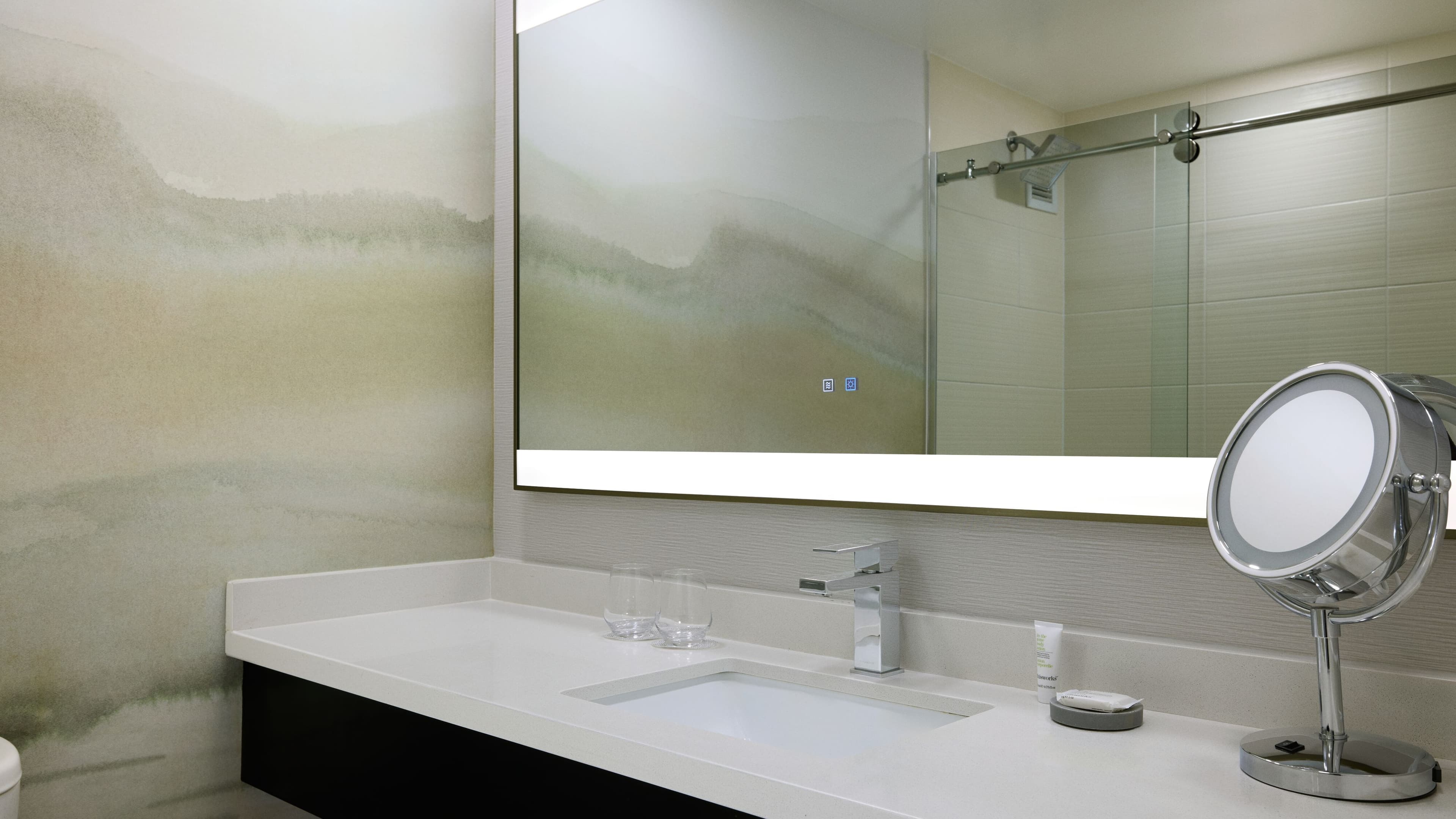 Chicago Marriott Northwest - Image 3