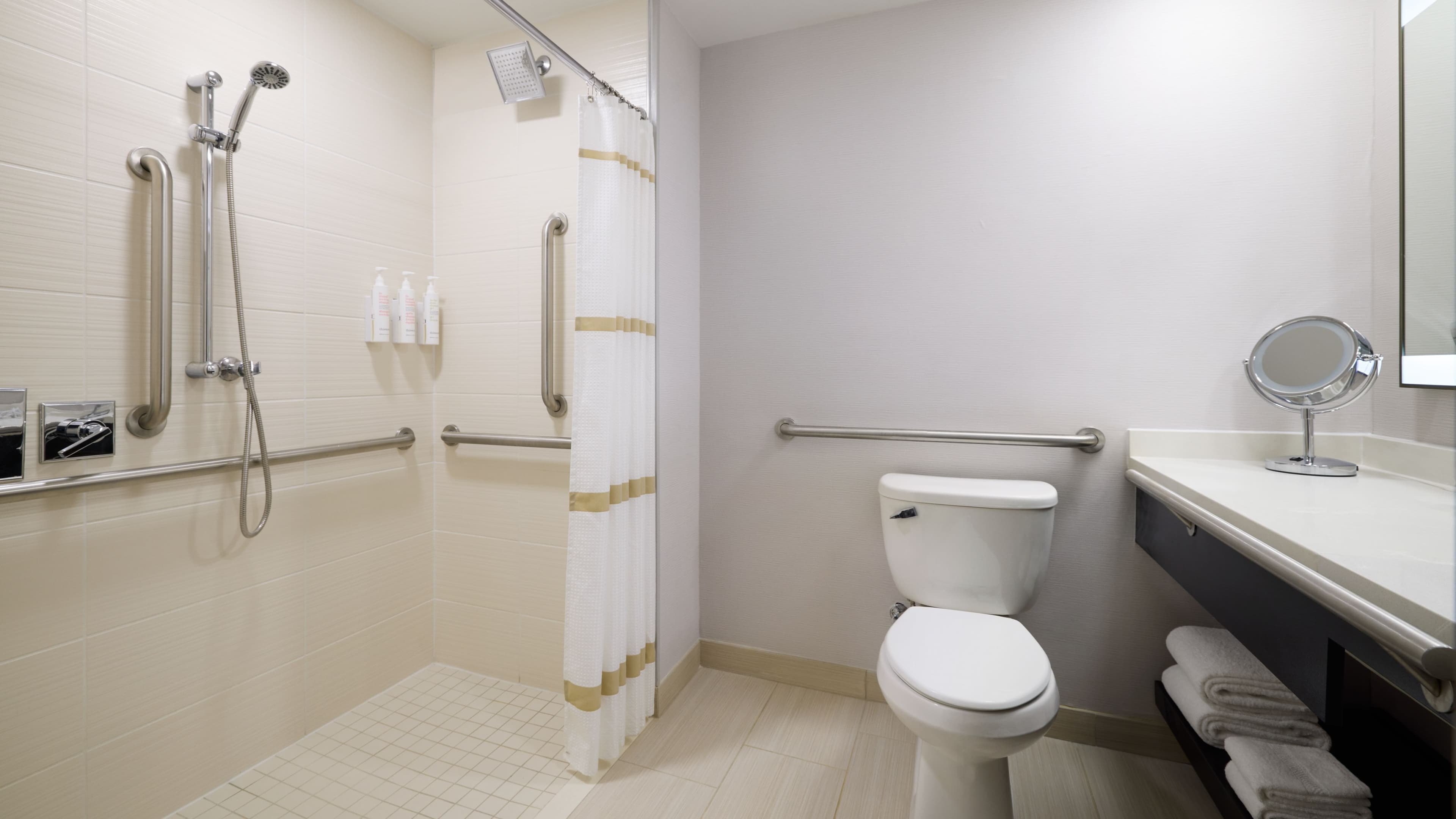 Chicago Marriott Northwest — 8