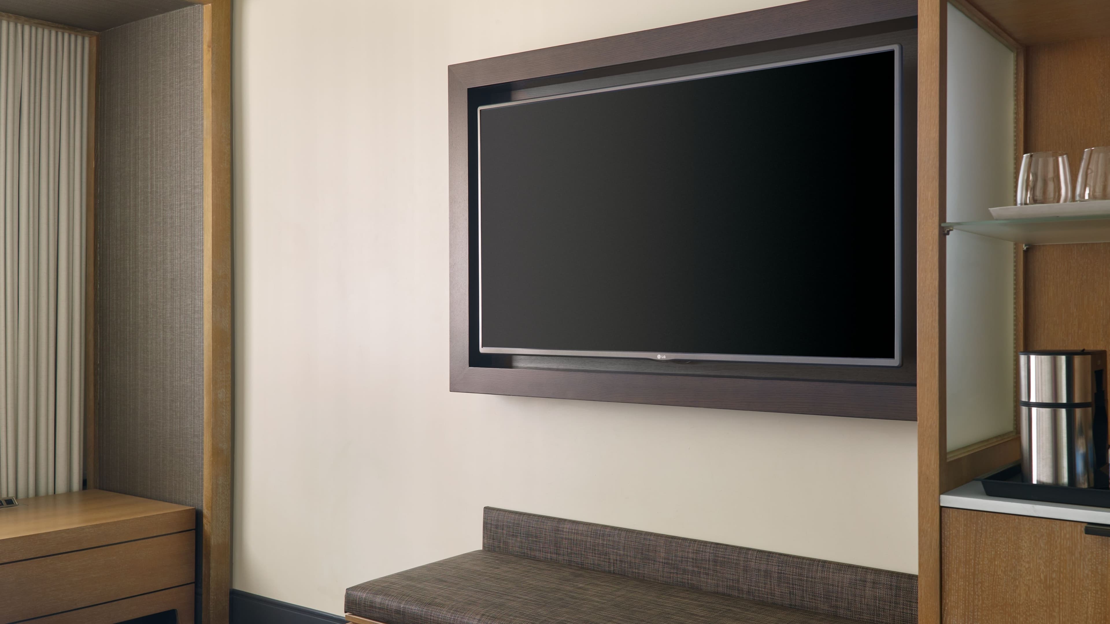 Staybridge Suites Charlotte Ballantyne - Image 5