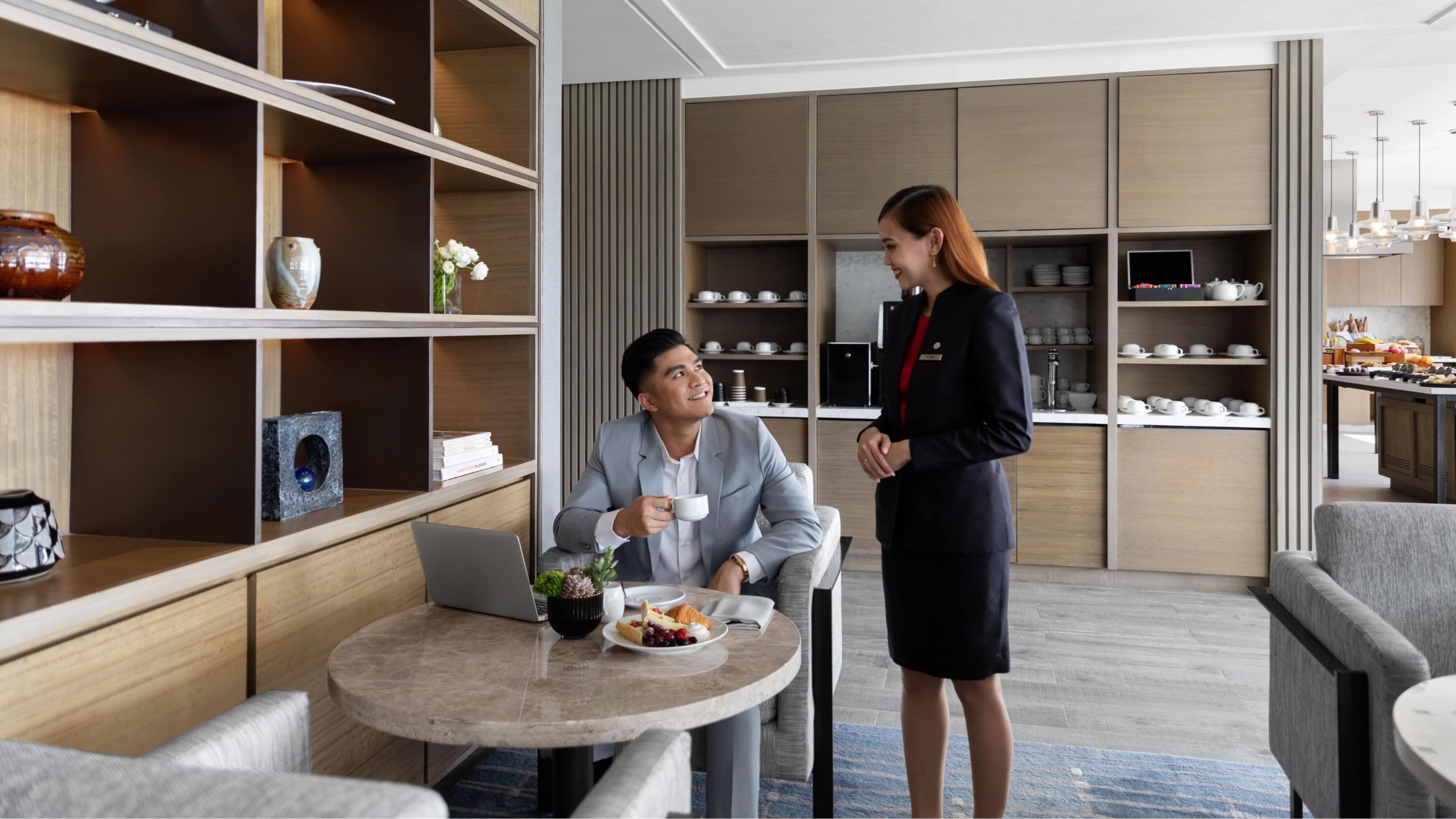Clark Marriott Hotel — 13