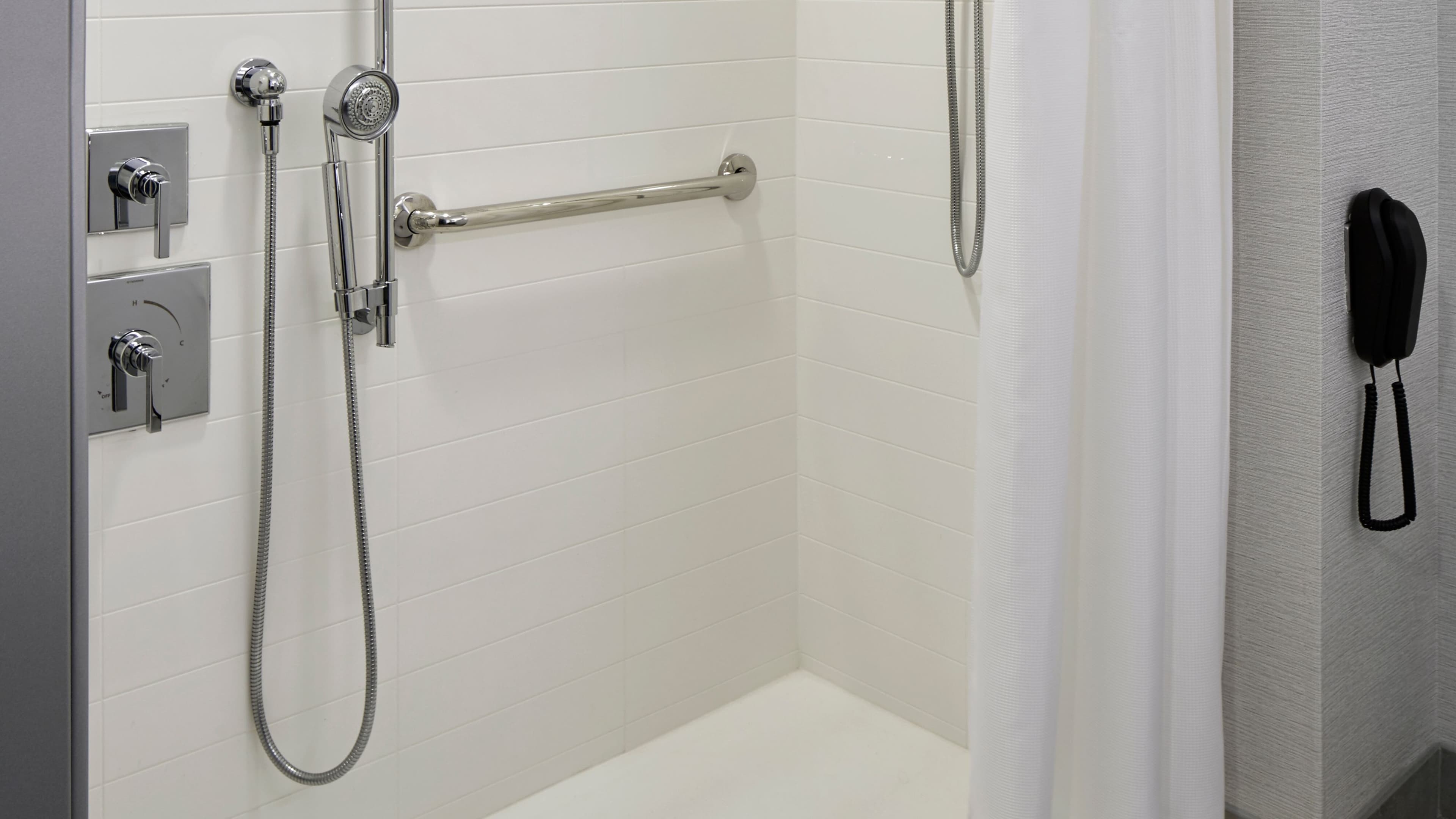 Marriott Cincinnati North — 10