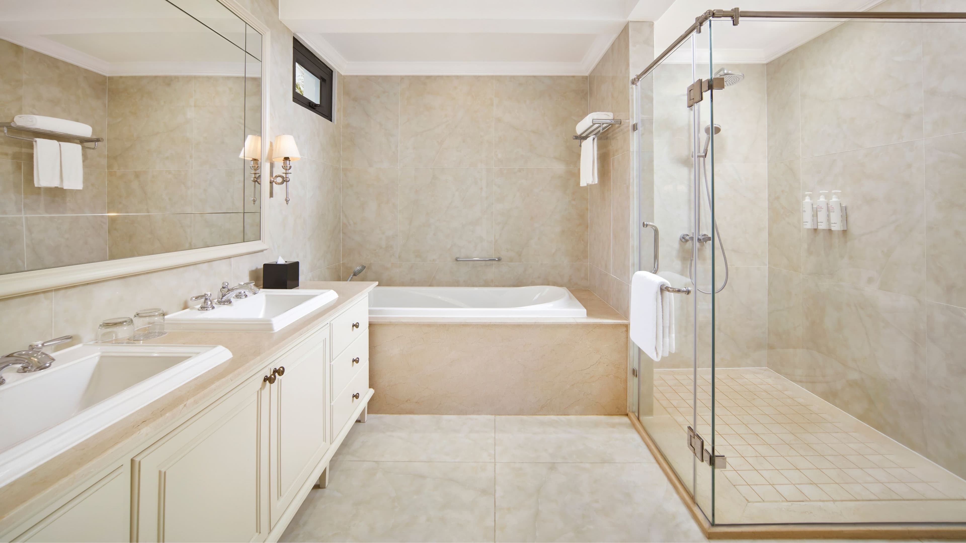 2 Bedroom Pool Villa - Image 6