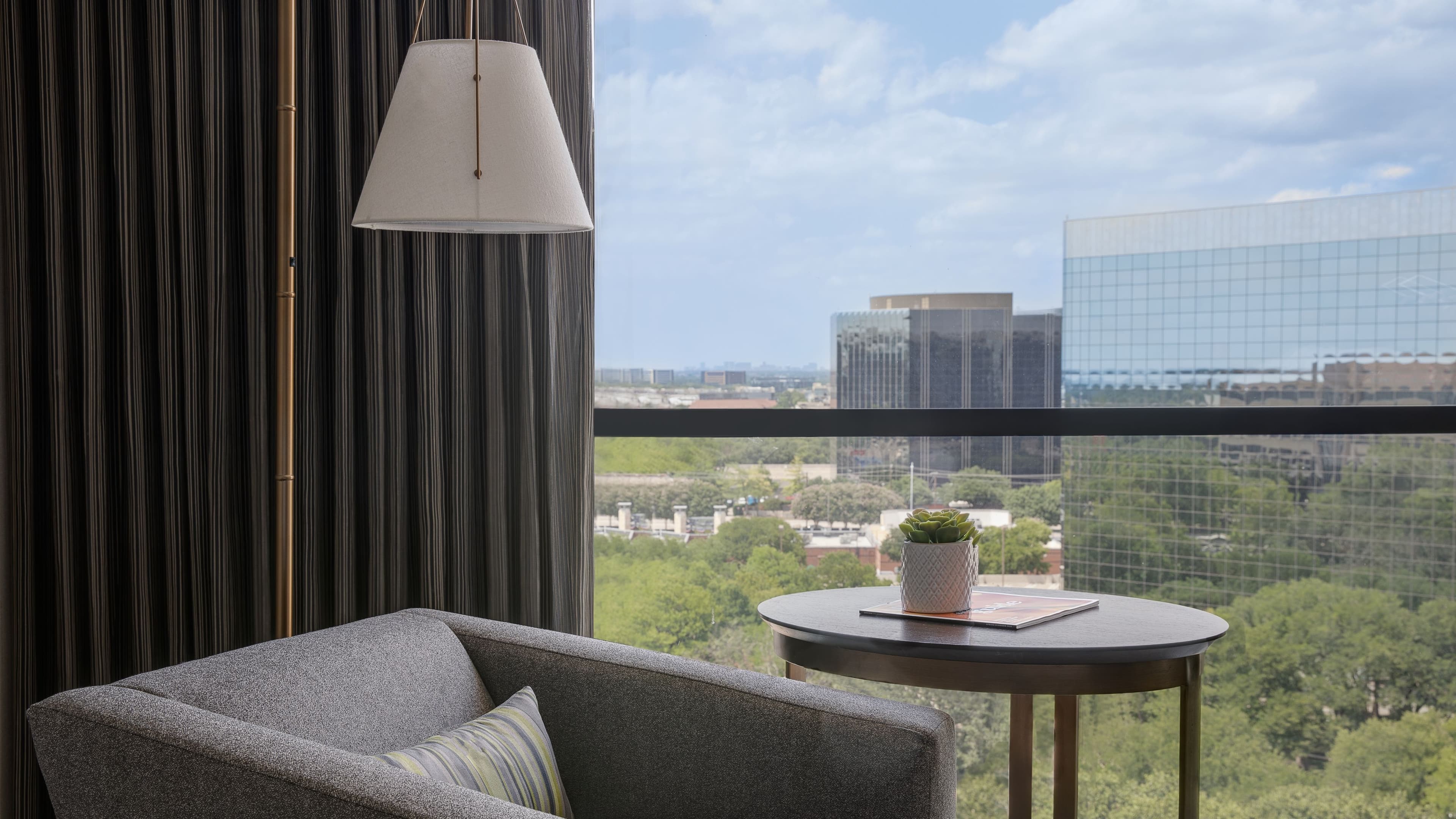 Dallas/Addison Marriott Quorum by the Galleria - Image 4