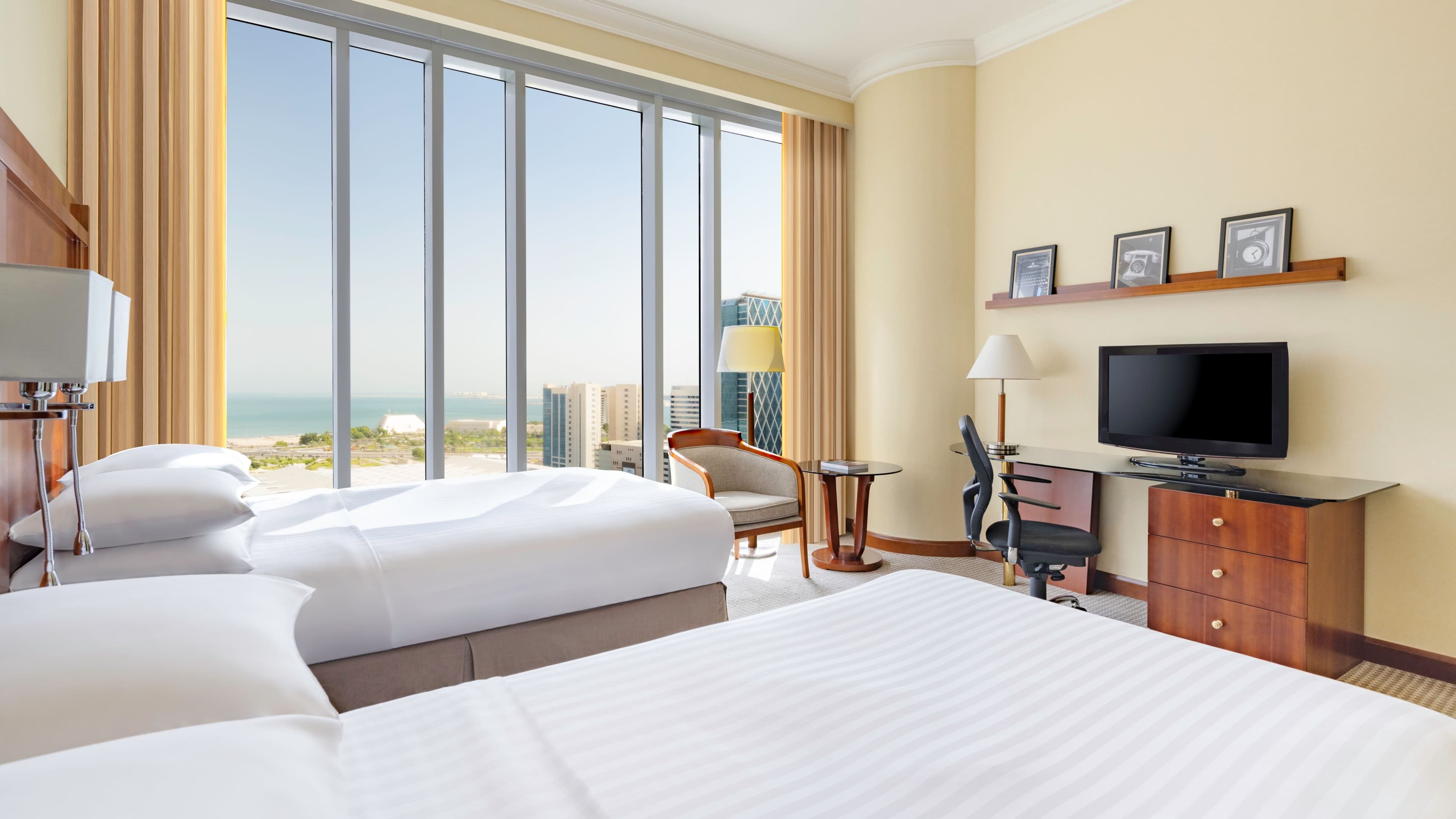 Marriott Marquis City Center Doha Hotel - Image 2