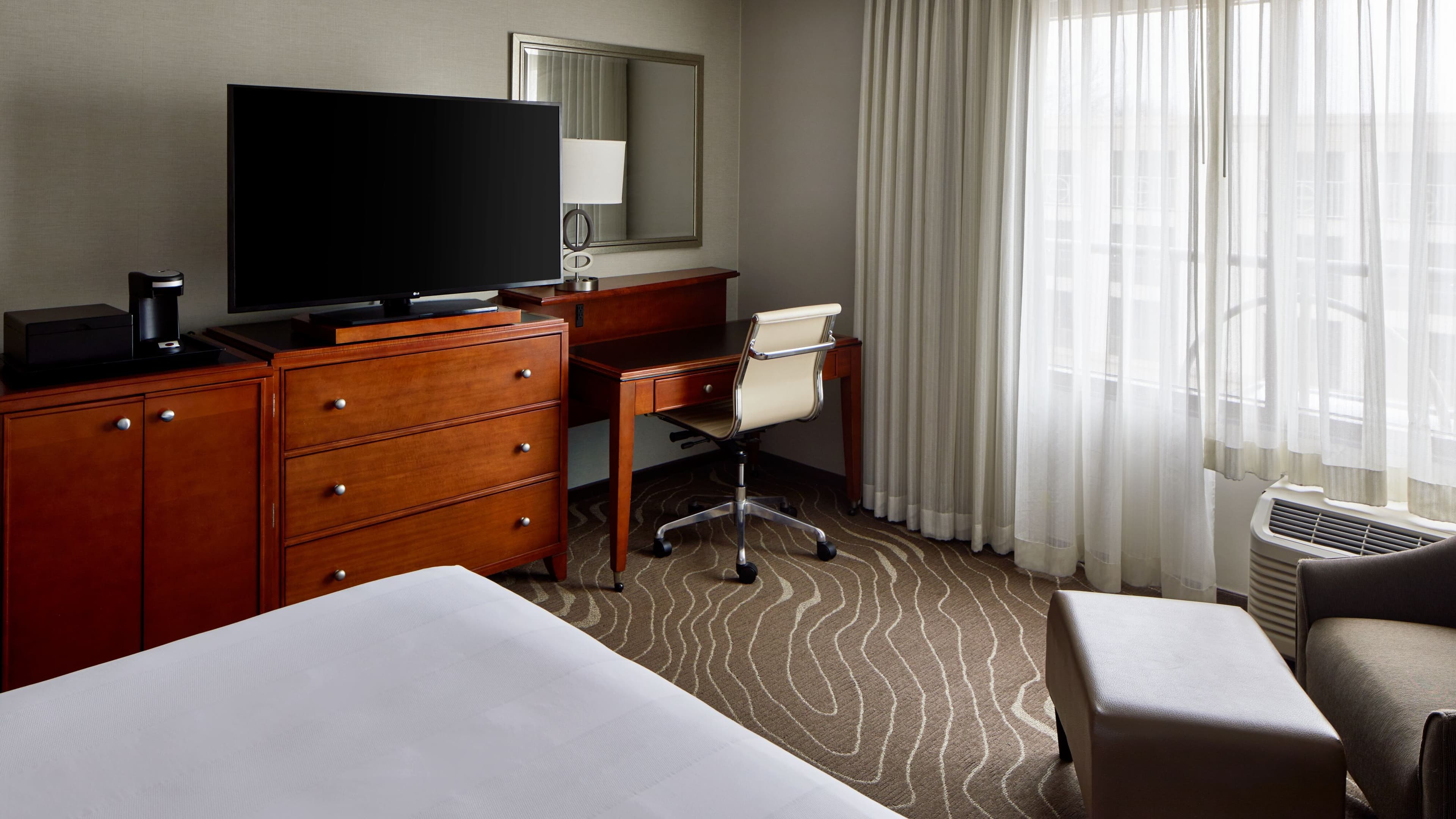 Detroit Metro Airport Marriott — 16