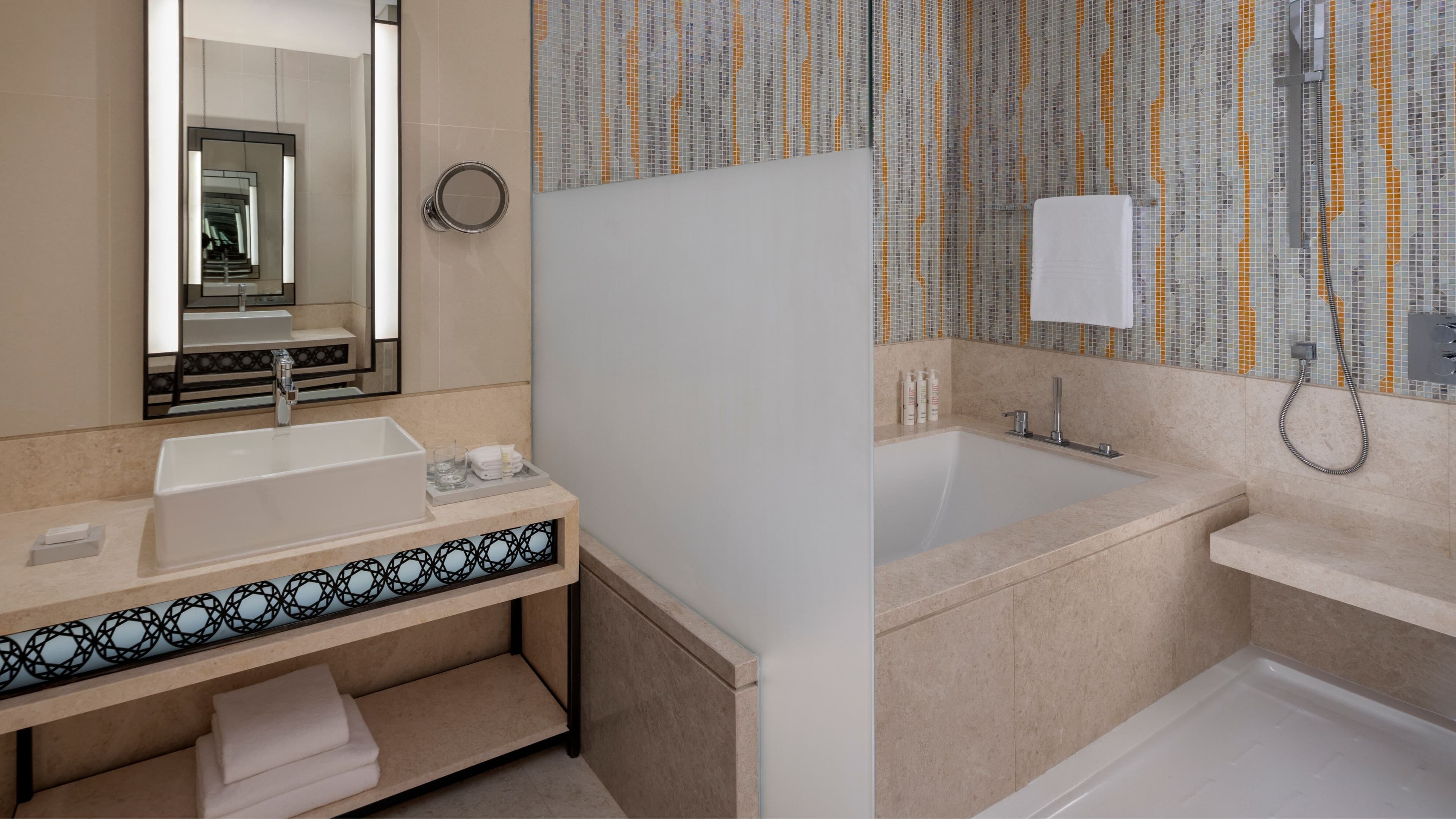 Marriott Marquis Dubai — 30