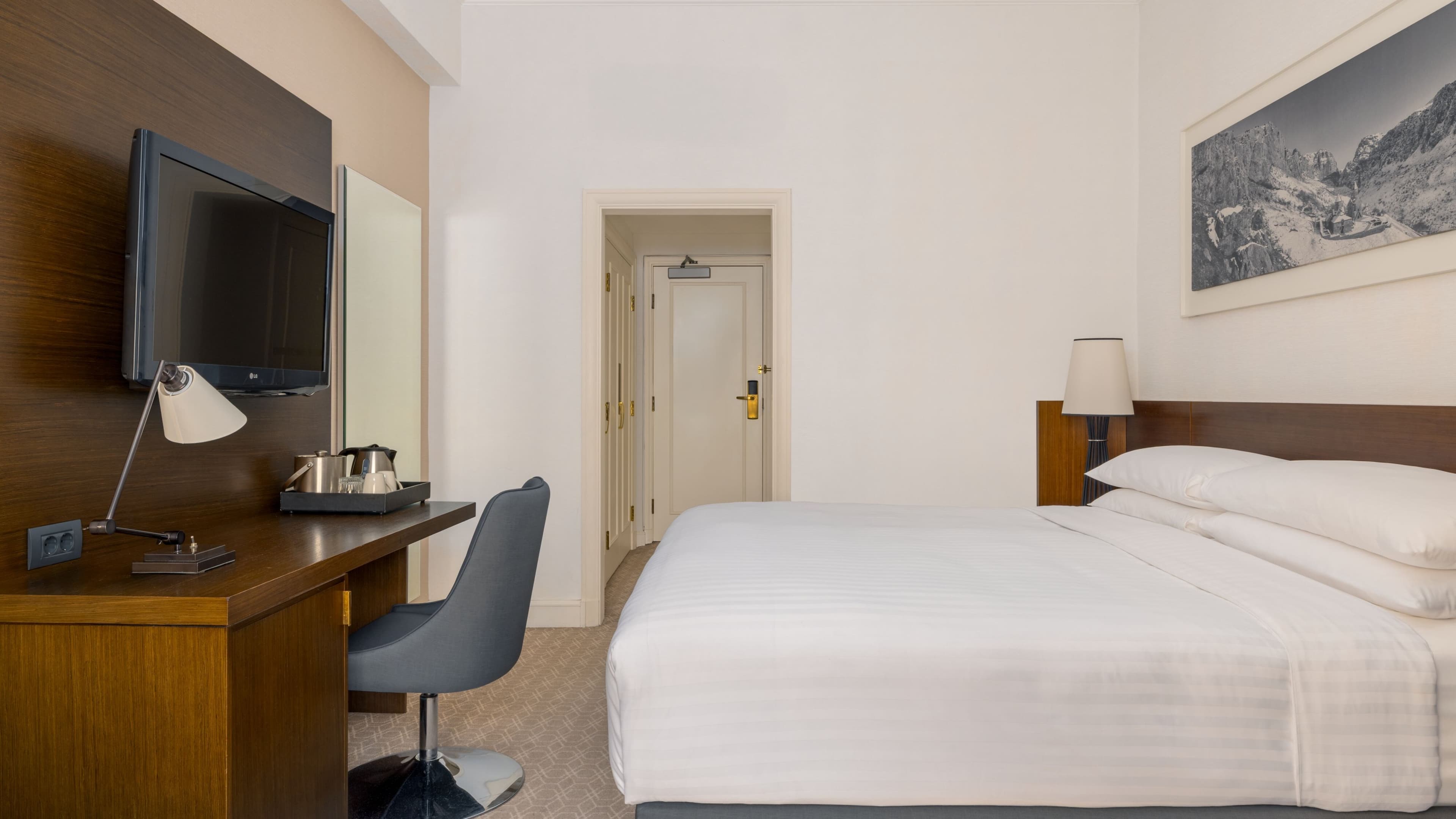 Armenia Marriott Hotel Yerevan — 28