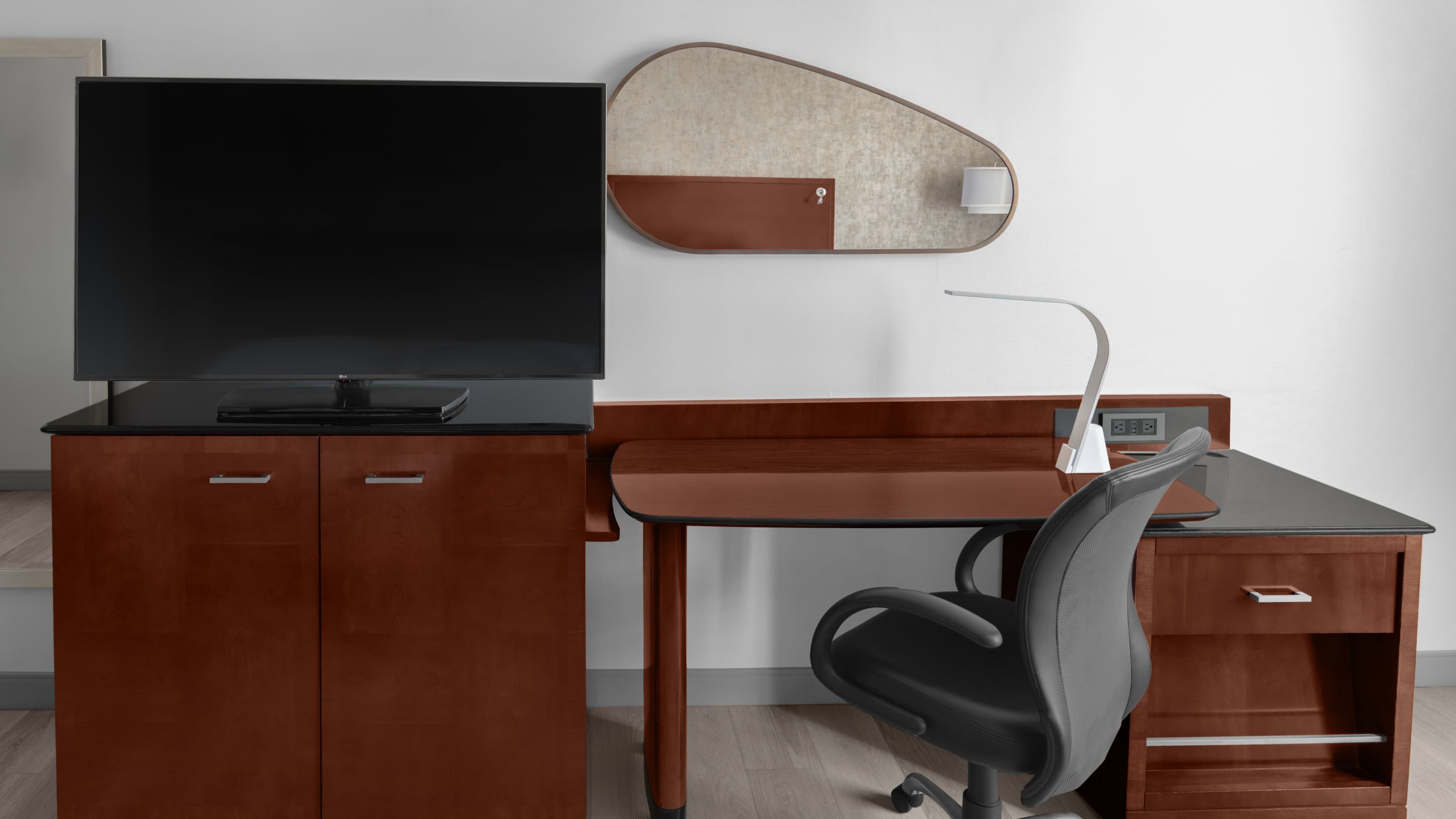 Hanover Marriott - Image 4