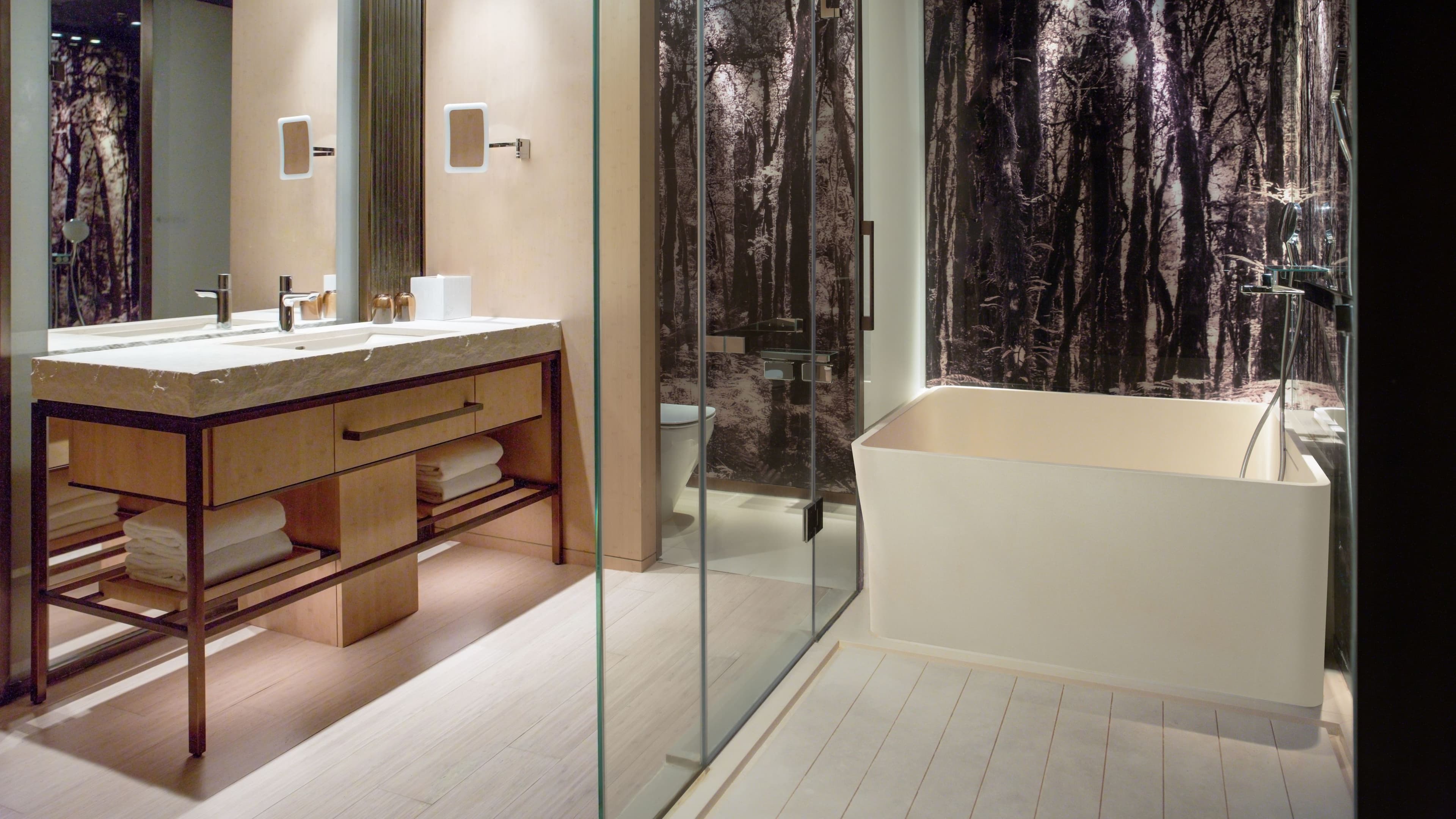 Oversized Tub - Image 2