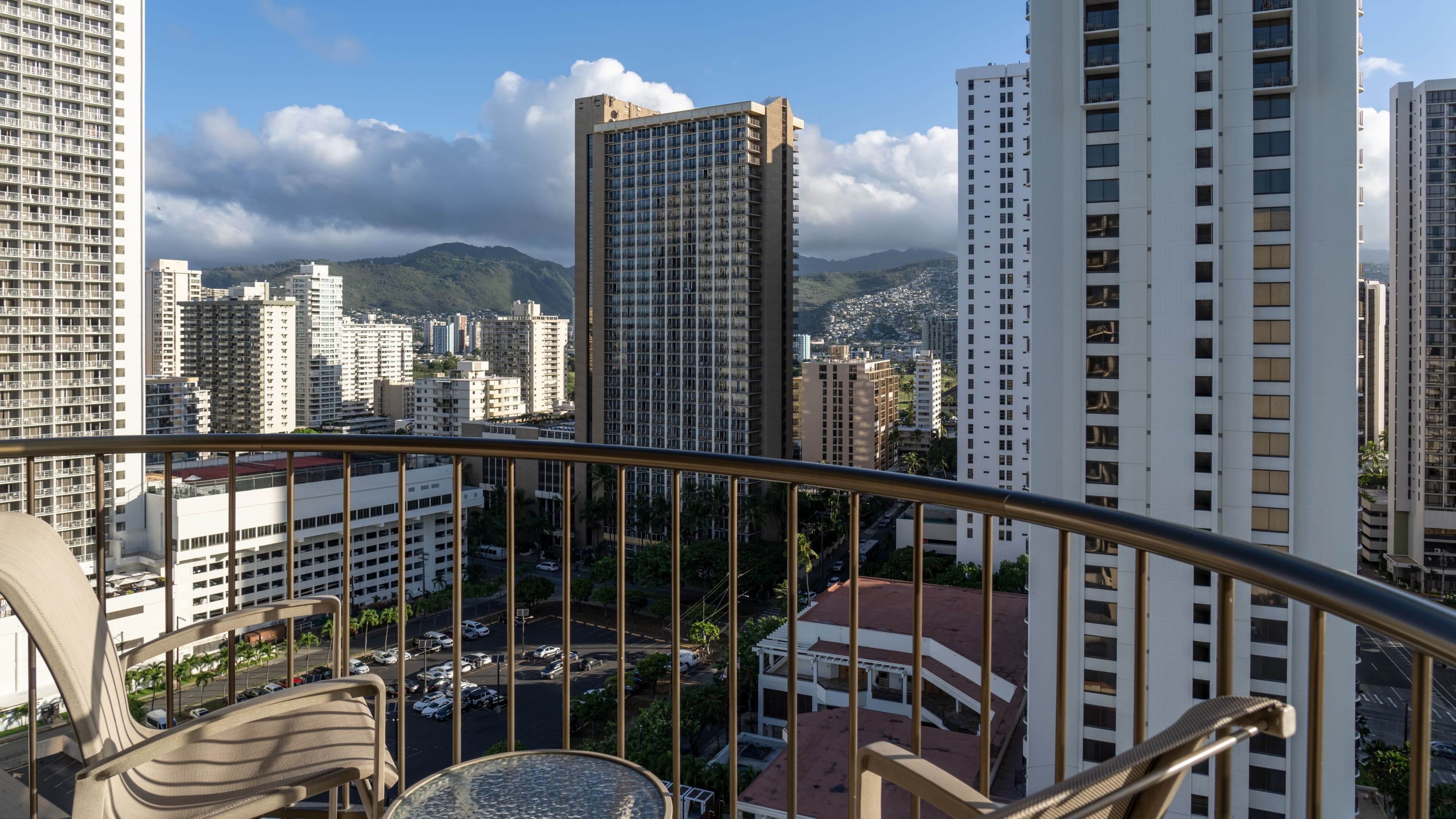 Waikiki City View(1 King) - Image 8