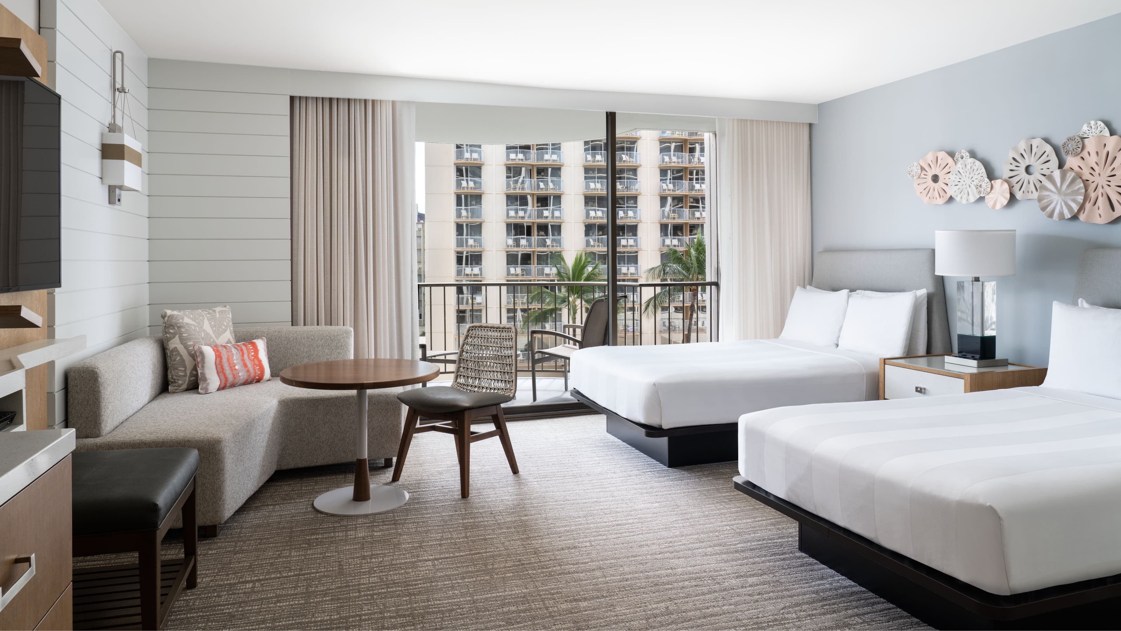 Waikiki Beach Marriott Resort & Spa — 6