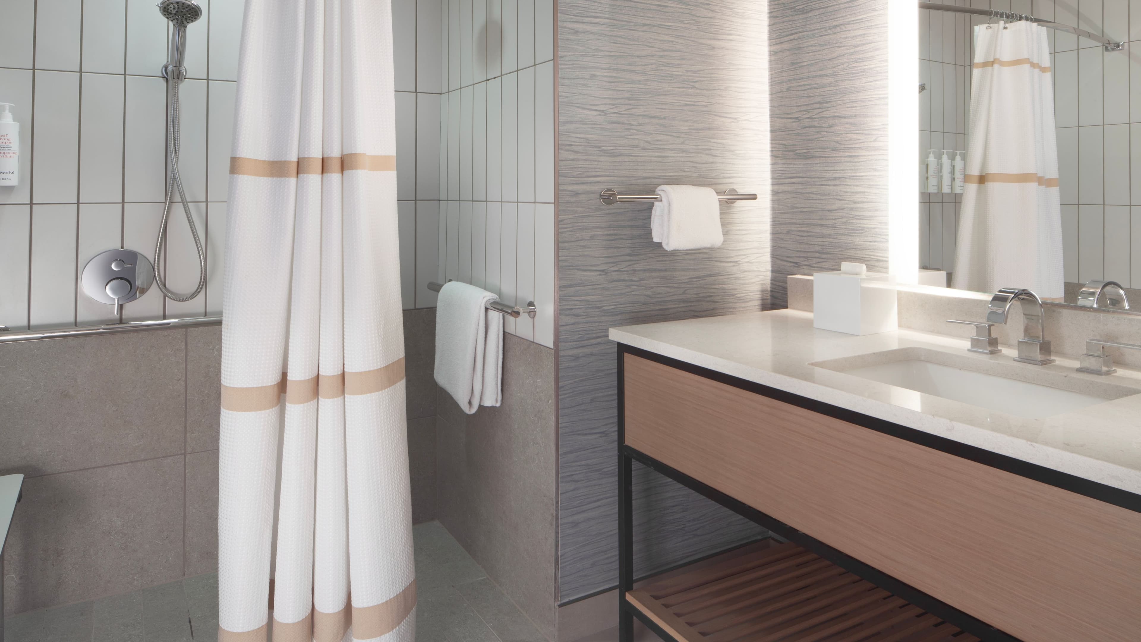 Houston Marriott Sugar Land — 12