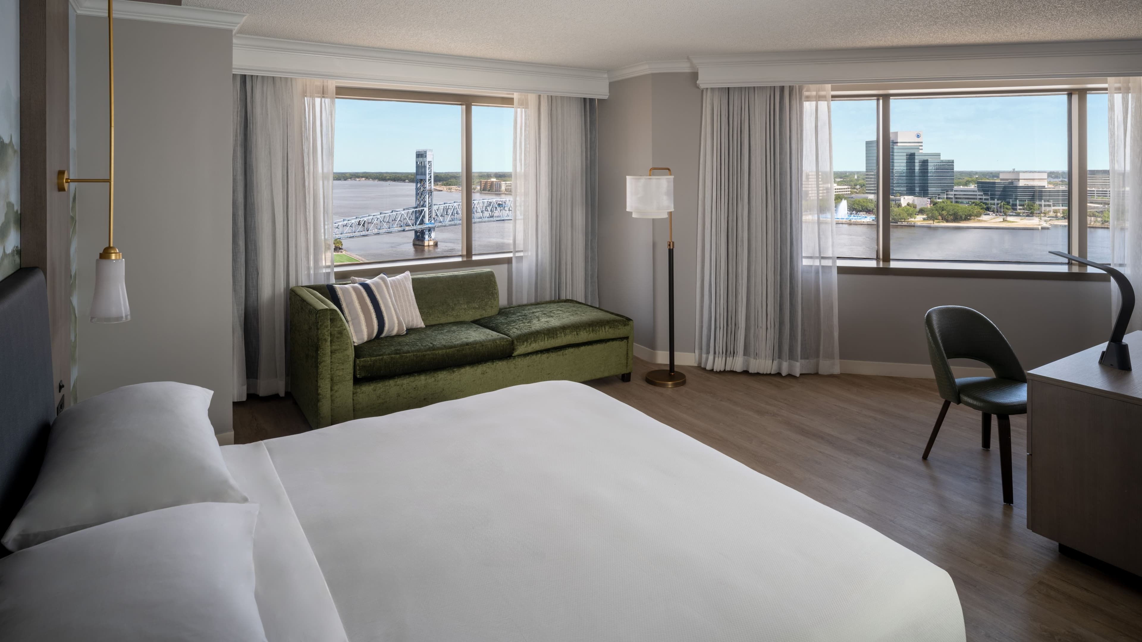 Marriott Jacksonville Downtown - Image 2