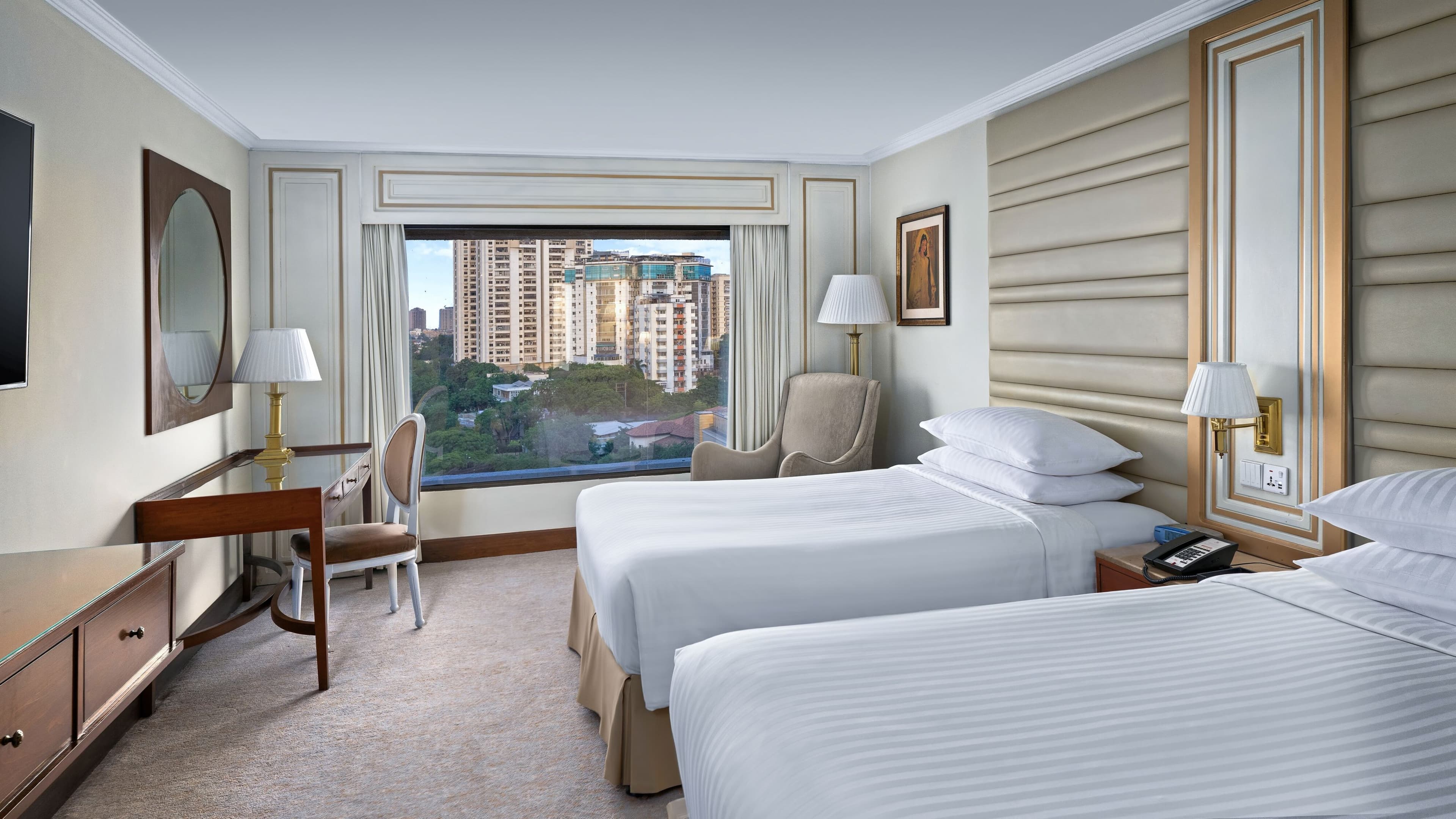 Karachi Marriott Hotel - Image 5