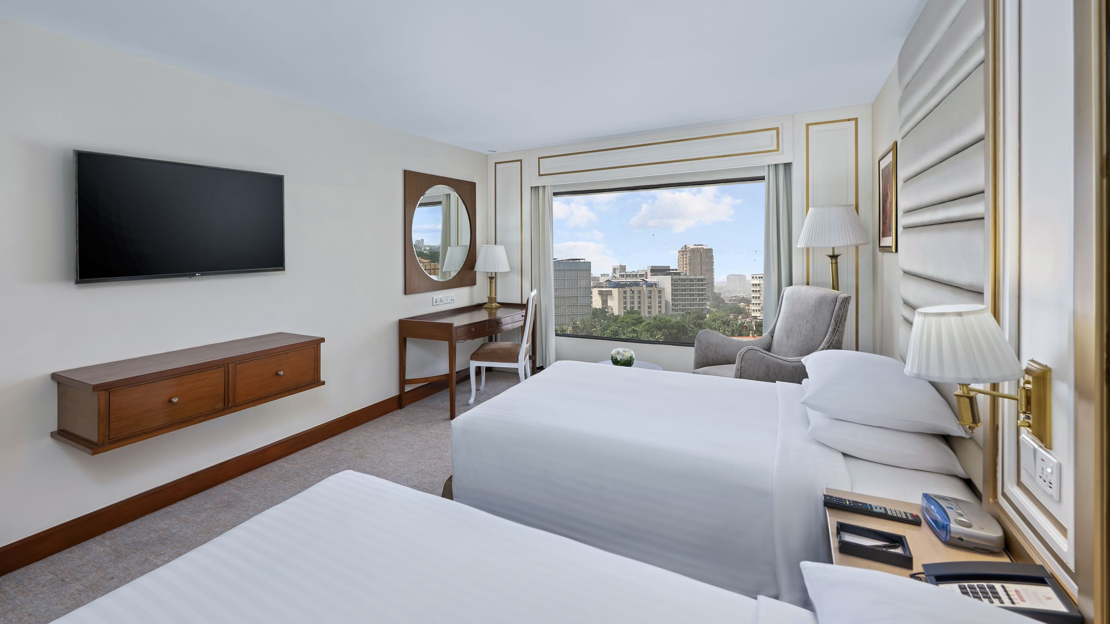 Karachi Marriott Hotel - Image 4