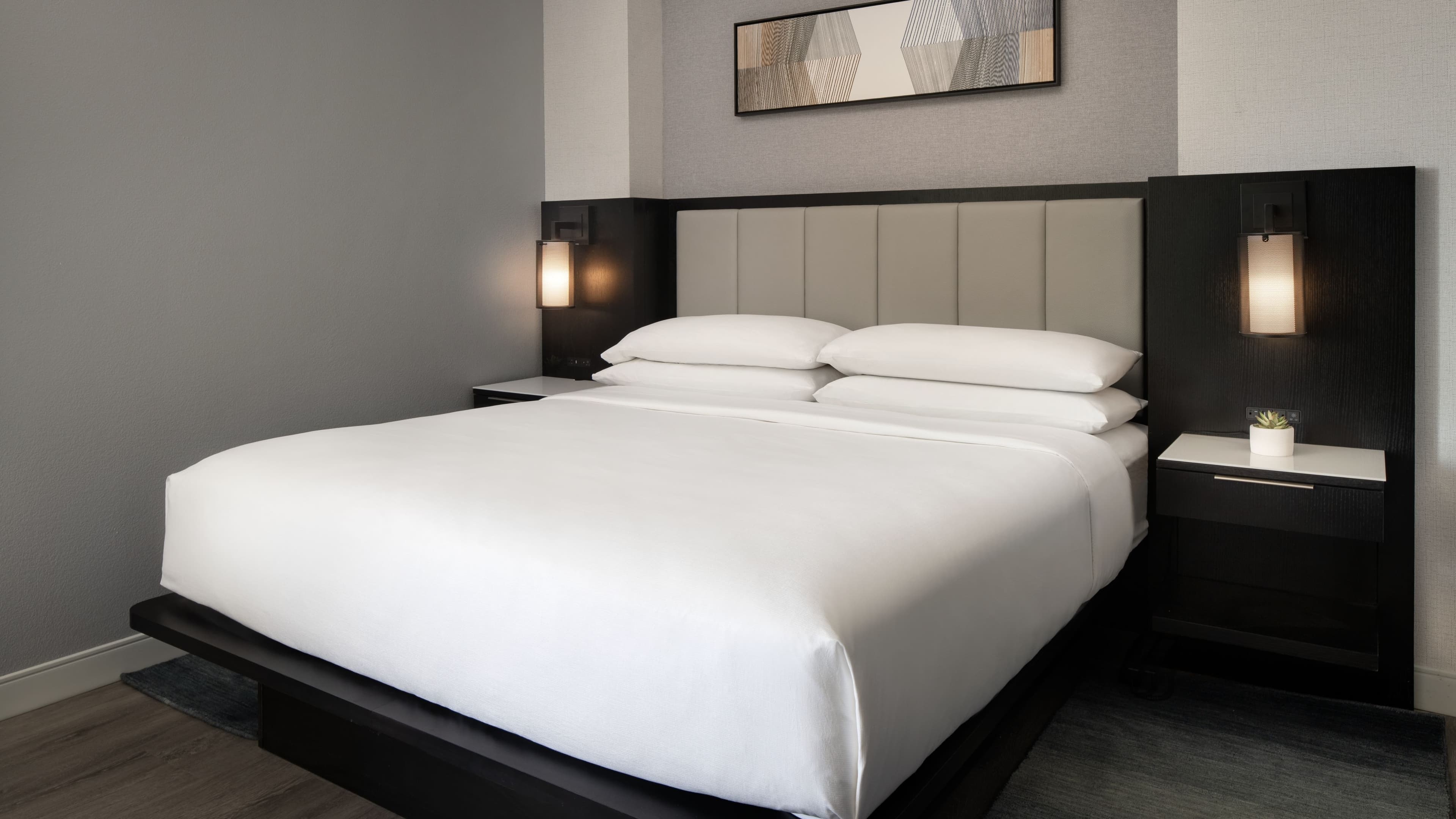 King Suite - Image 6