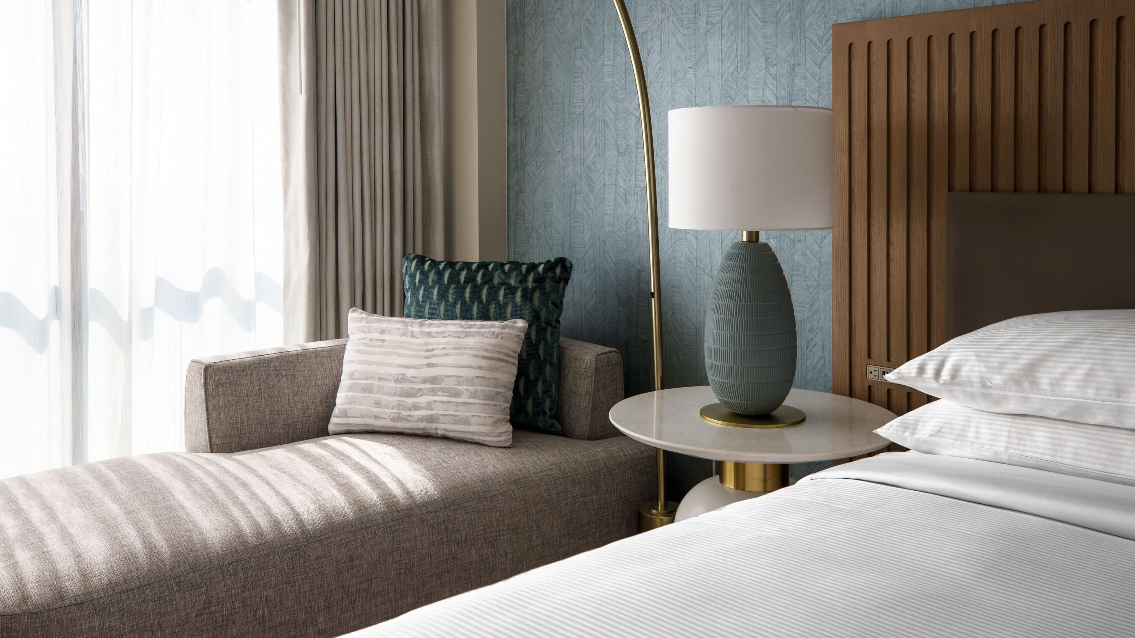 VEA Newport Beach, A Marriott Resort & Spa — 8