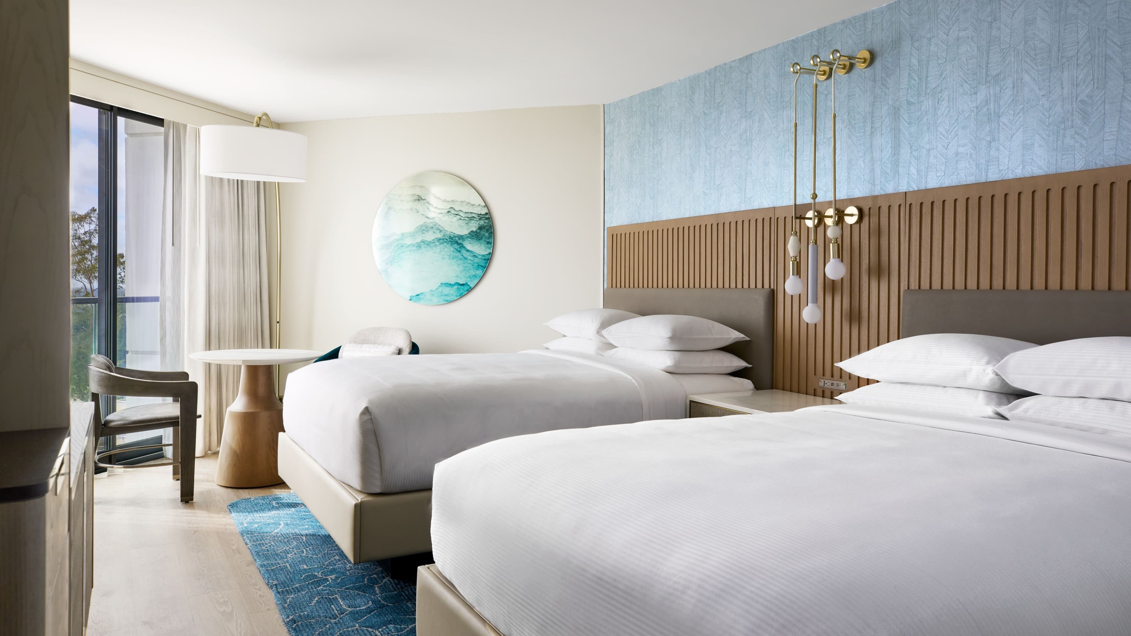VEA Newport Beach, A Marriott Resort & Spa - Image 3