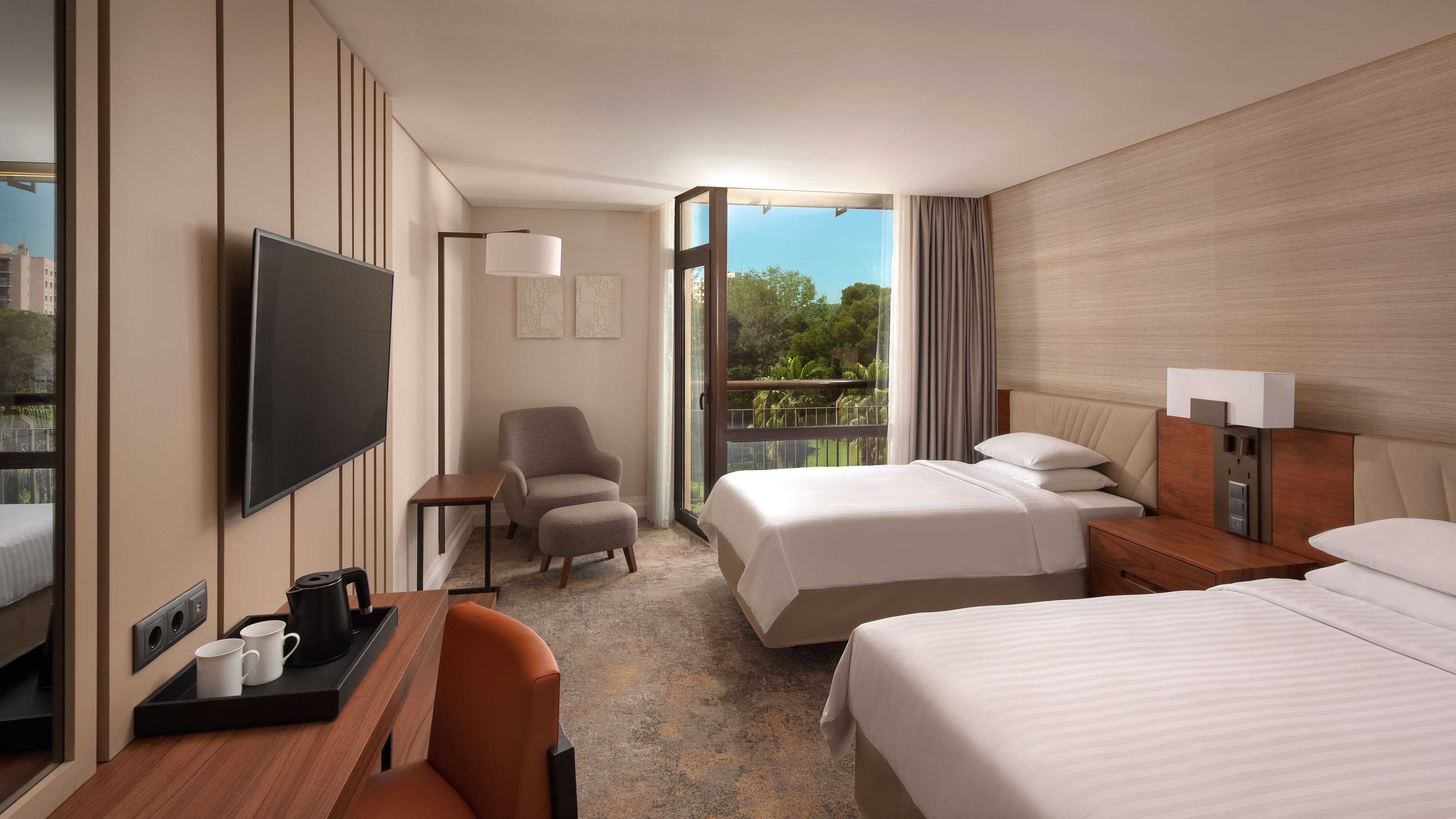 Lisbon Marriott Hotel — 9
