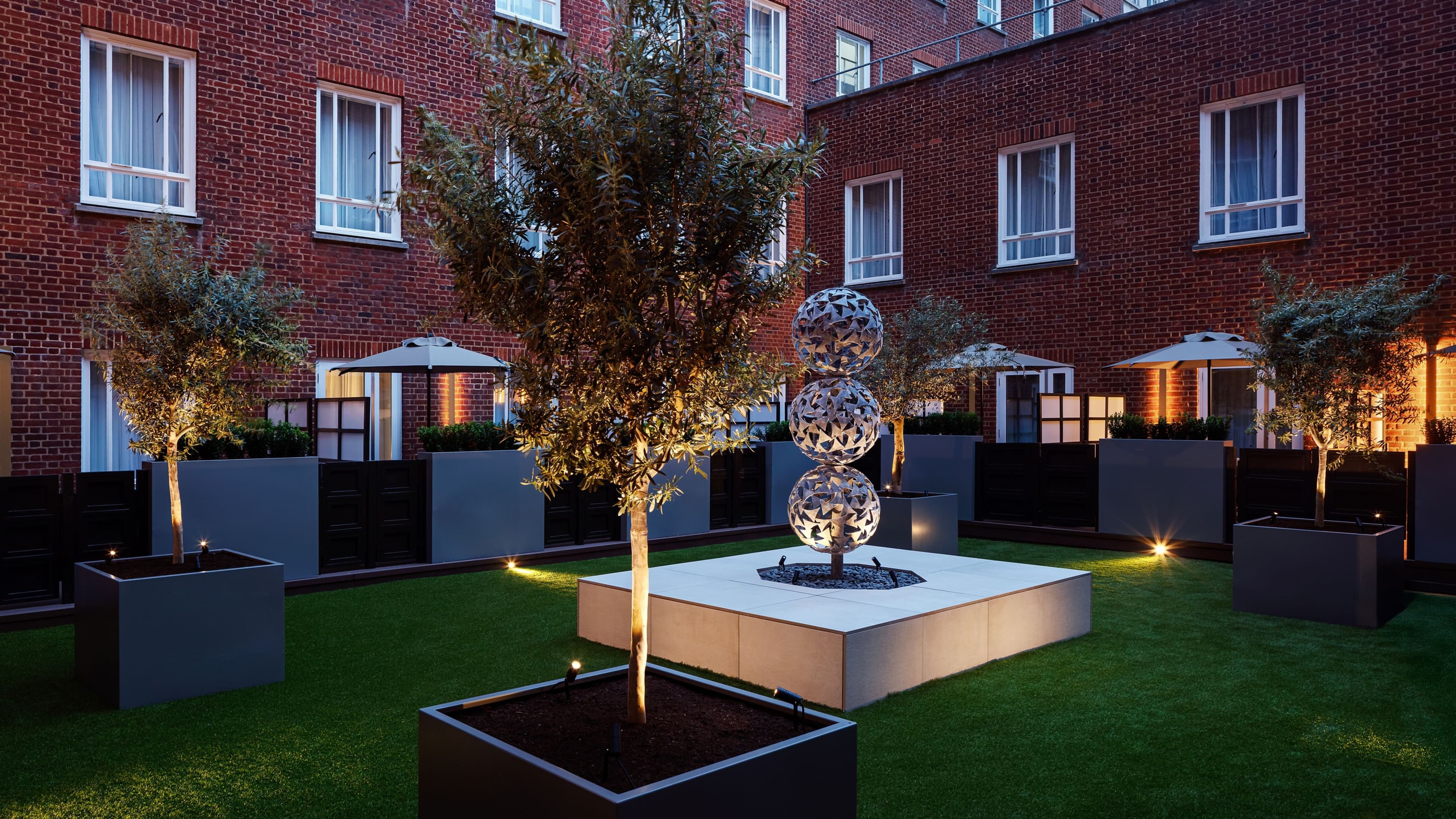 London Marriott Hotel Grosvenor Square — 31
