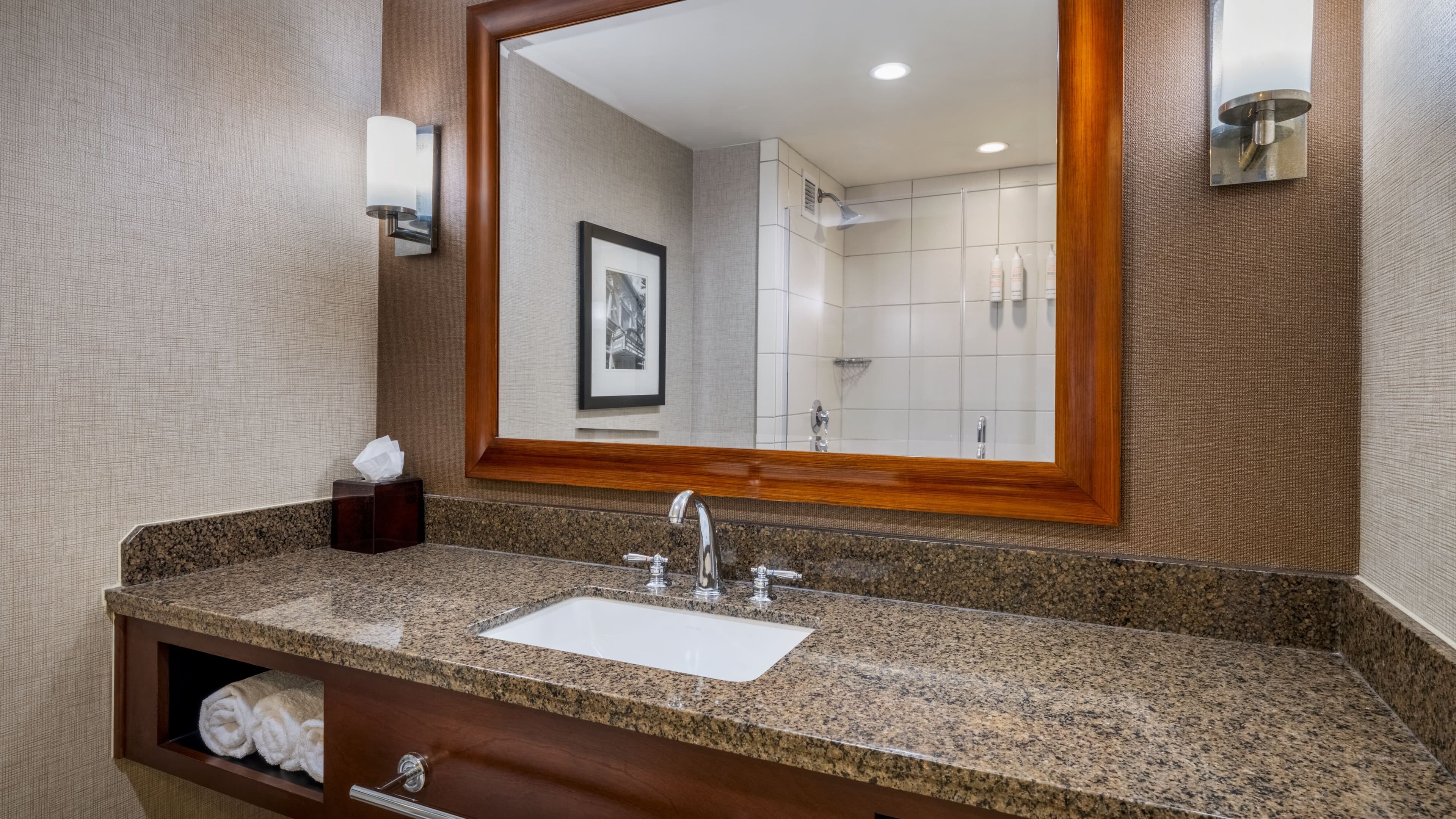 Macon Marriott City Center - Image 3