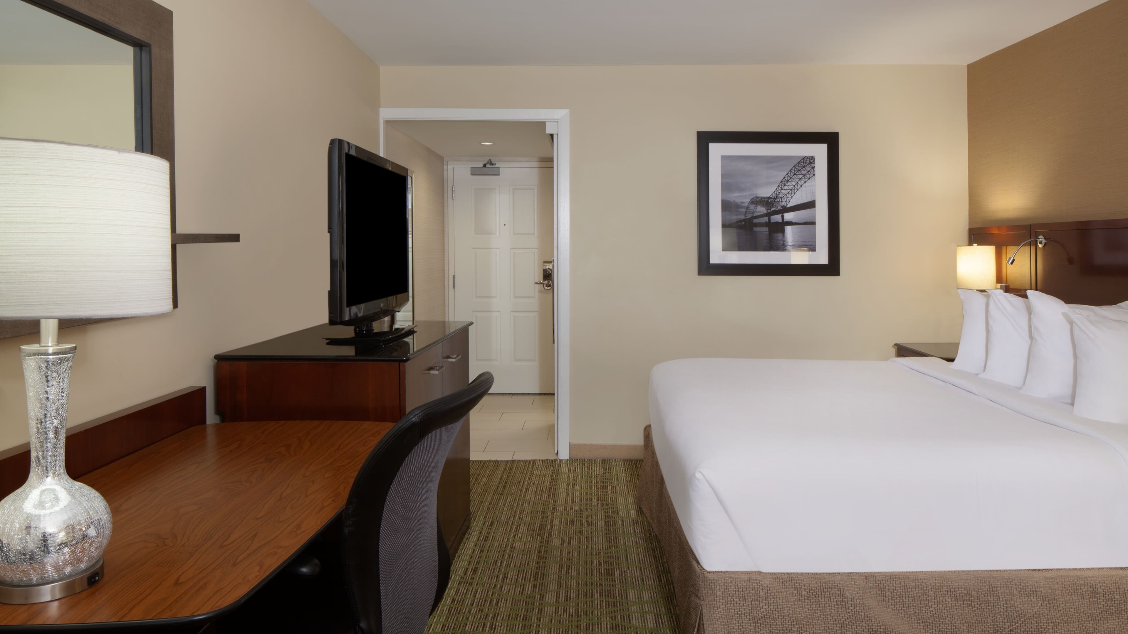 Marriott Memphis East — 10
