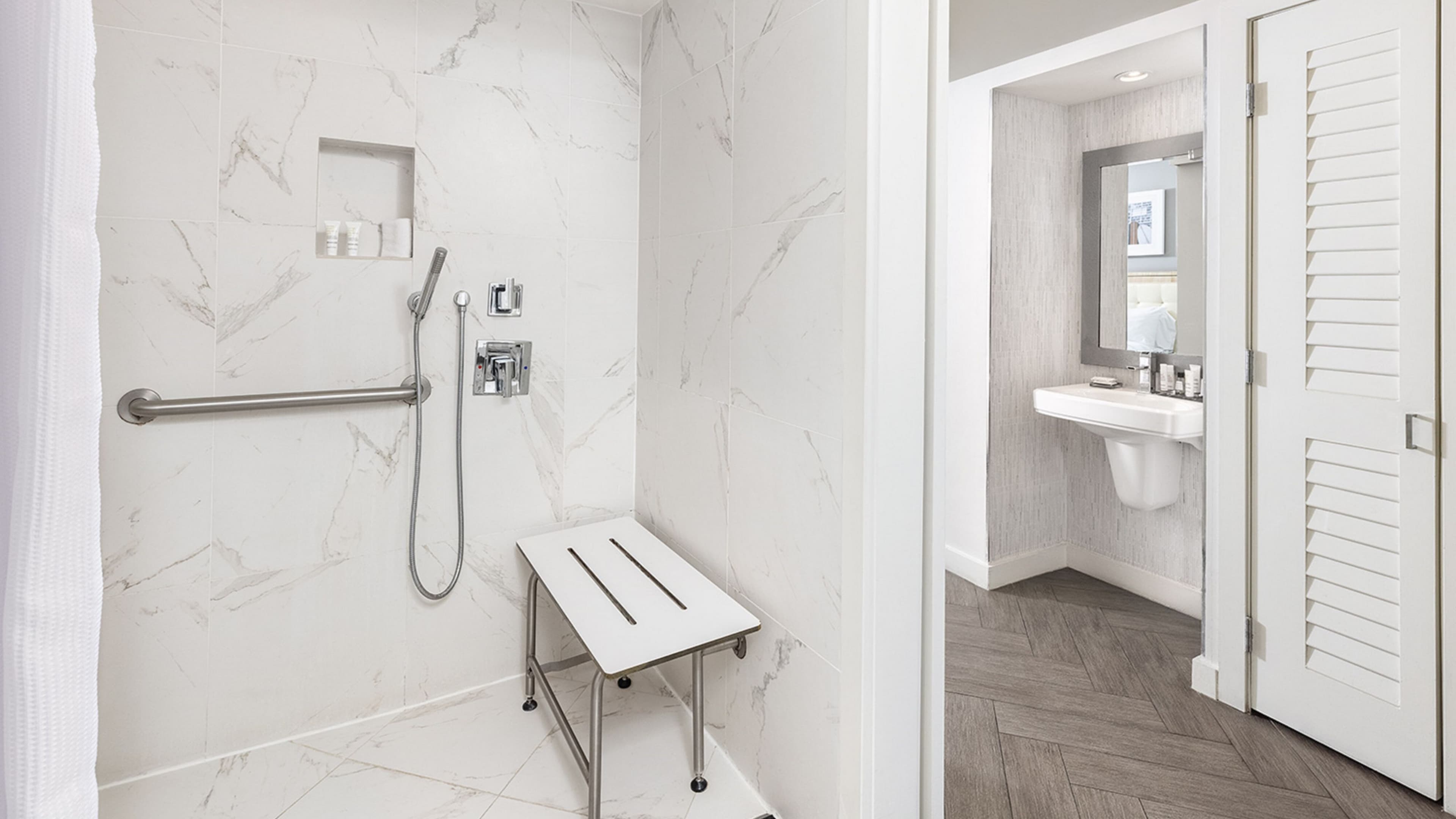 Holiday Inn Miami Beach-Oceanfront — 23
