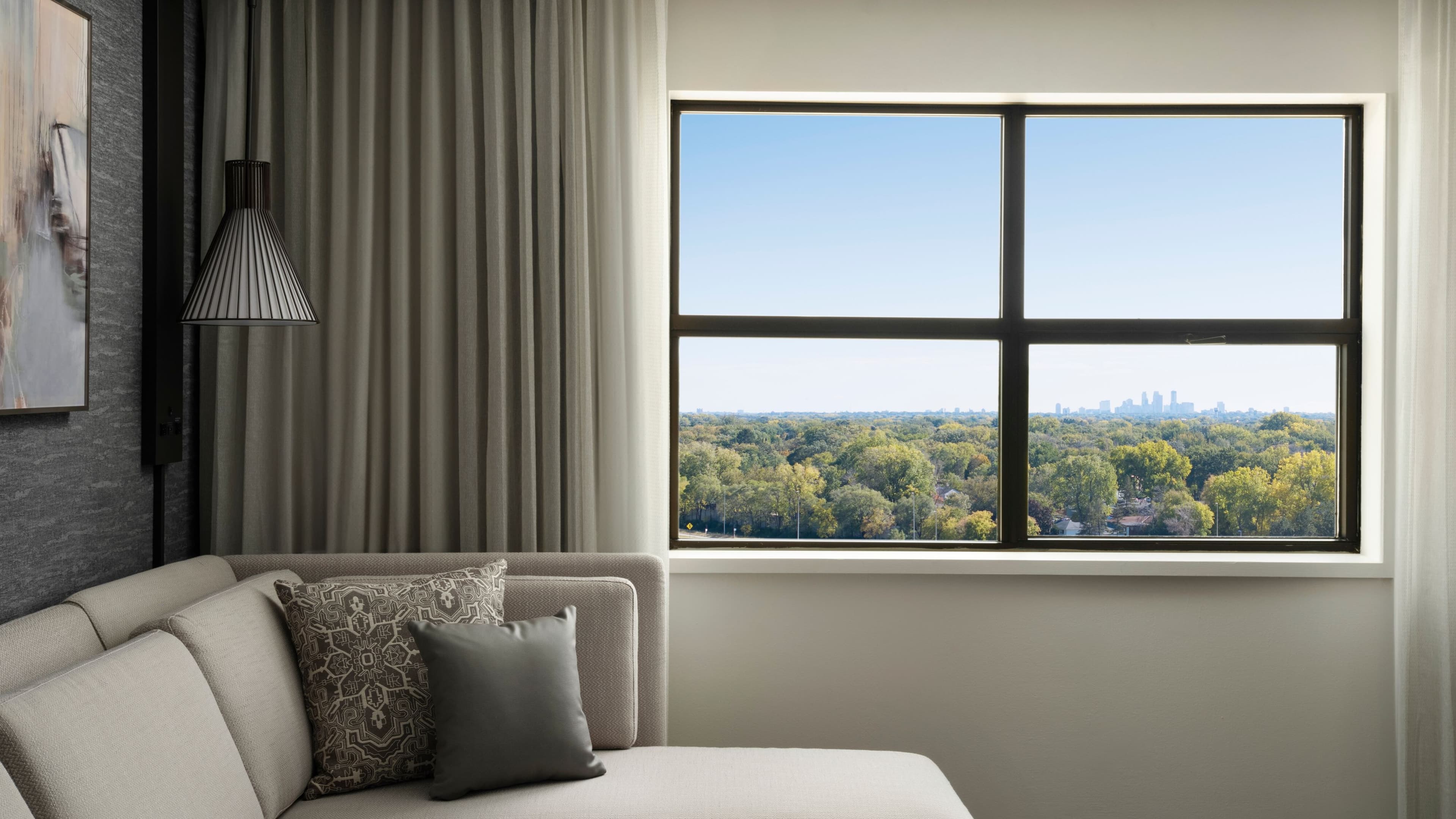 Minneapolis Marriott Northwest - Image 3