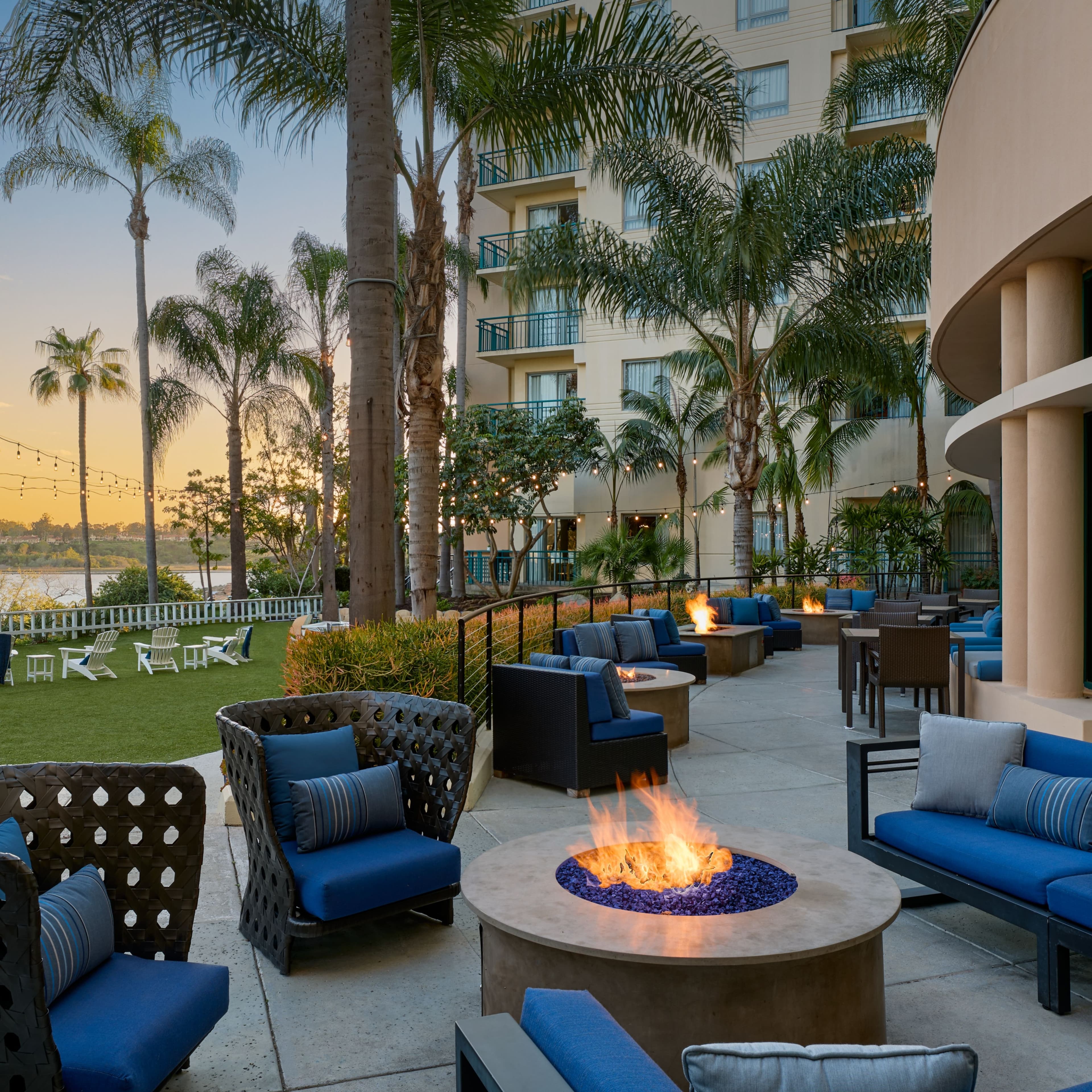 Newport Beach Marriott Bayview - Image 1