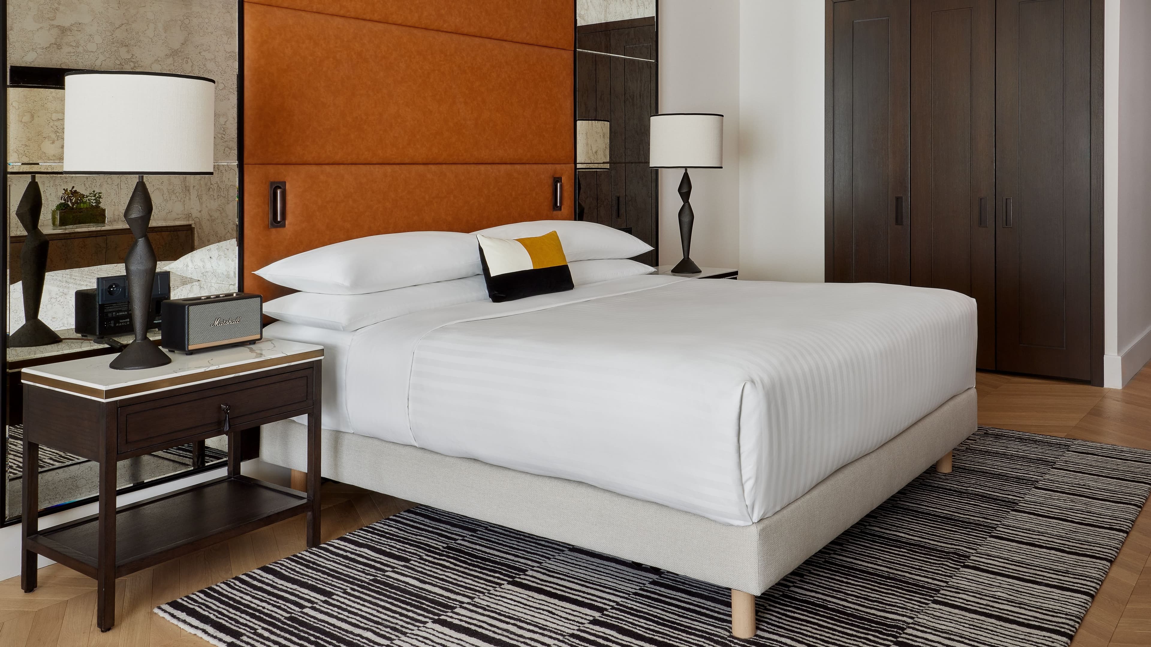 Parisian Junior Suite - Image 2