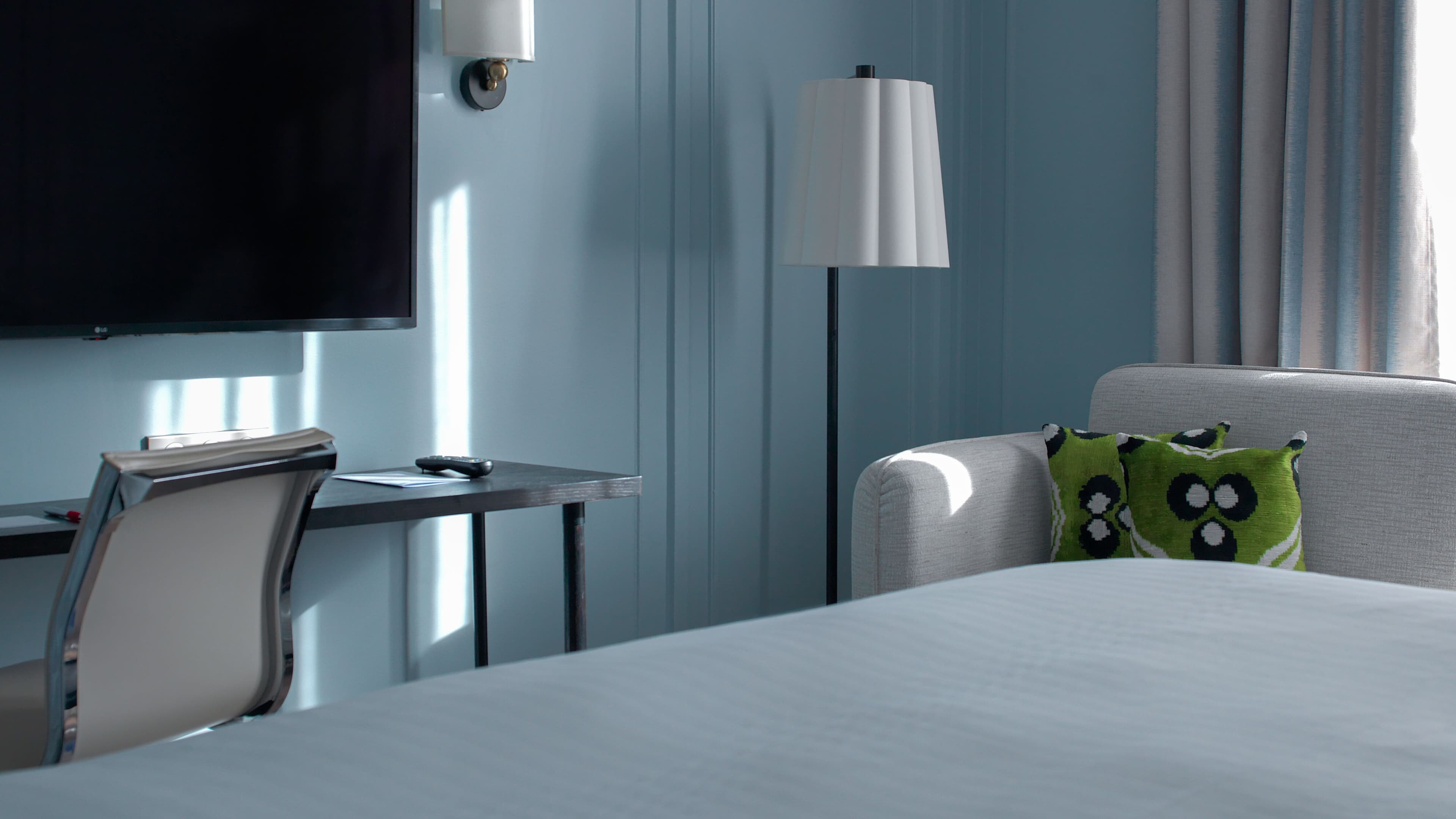 Junior Suite - Image 1