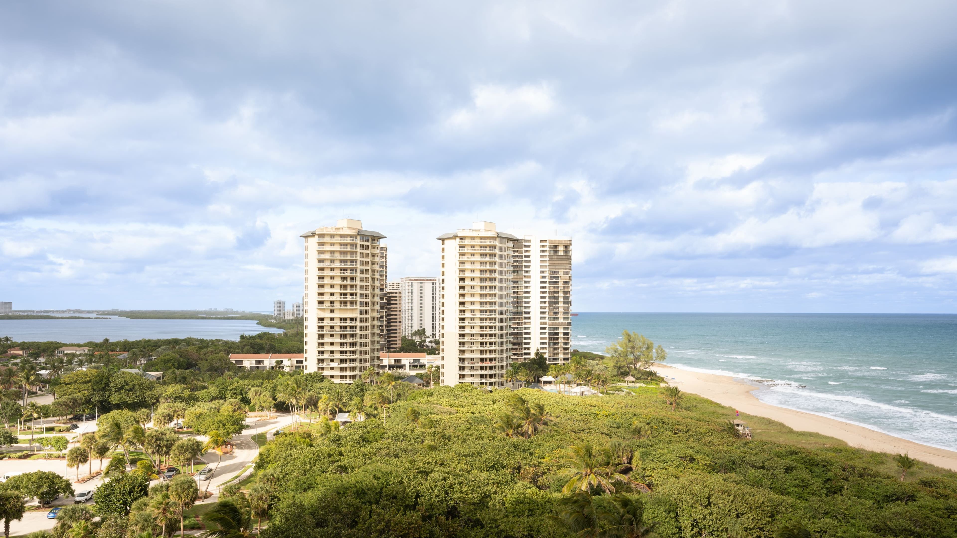 Palm Beach Marriott Singer Island Beach Resort & Spa — 32